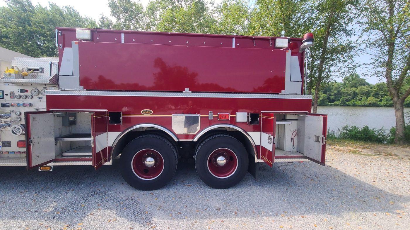 2005 KME 2800 Gallon Tanker - image 34