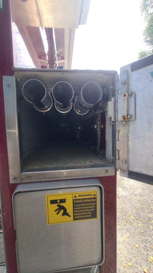 2005 KME 2800 Gallon Tanker - image 38