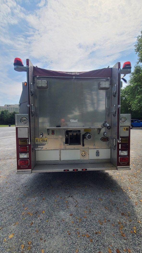 2005 KME 2800 Gallon Tanker - image 49