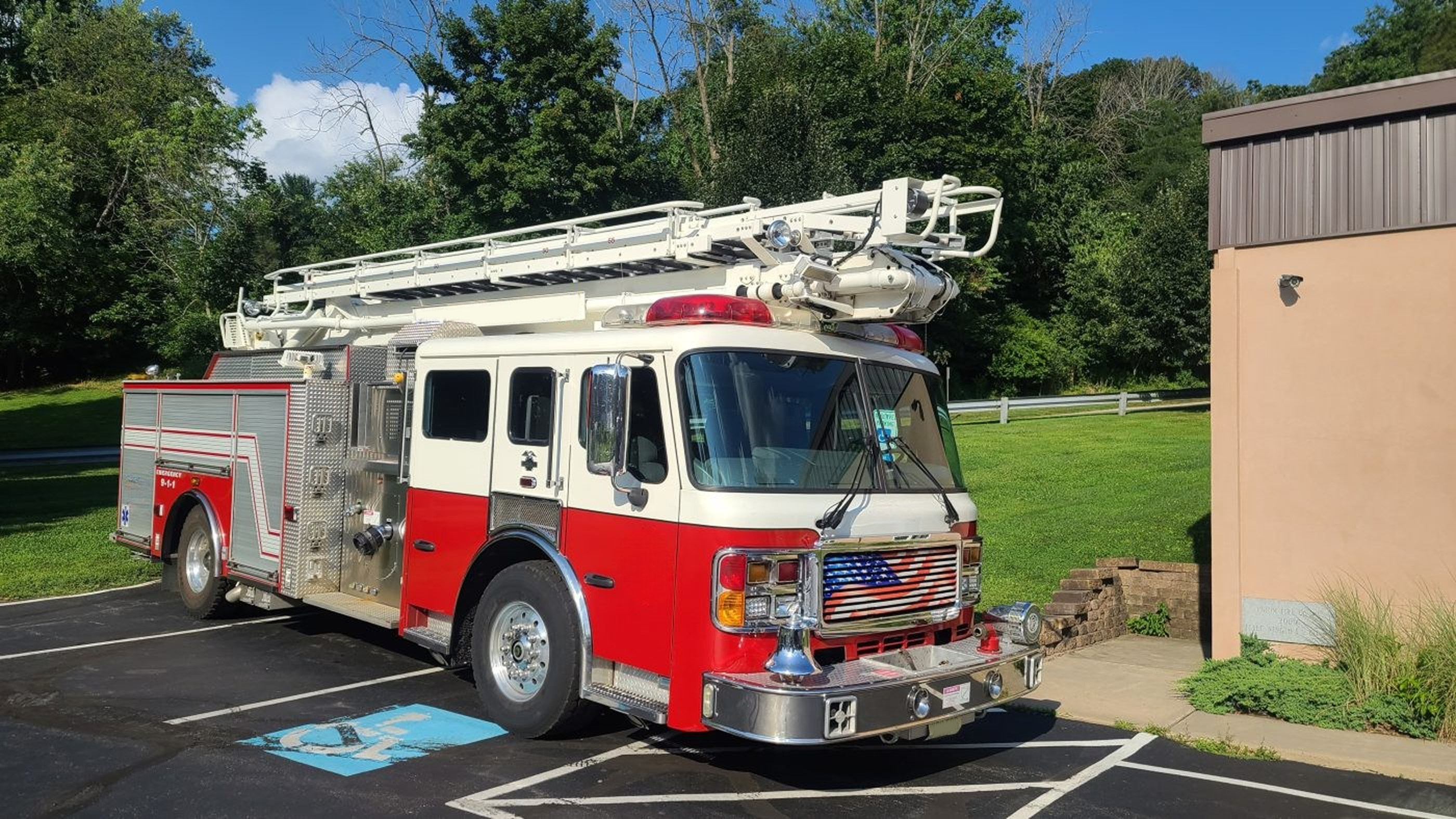 2005 American LaFrance 65’ Telesquirt - image 14