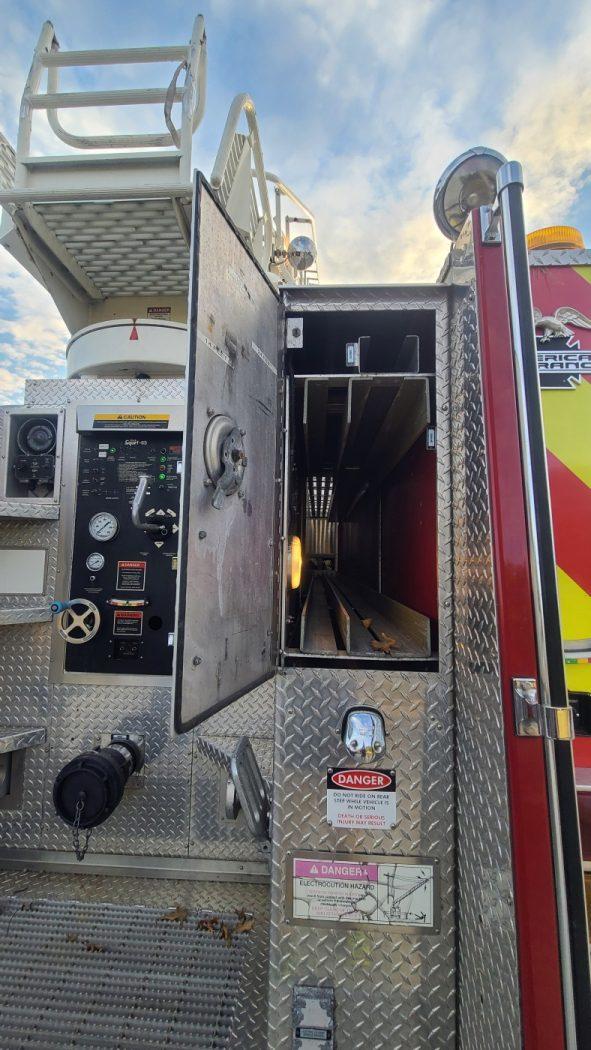 2005 American LaFrance 65’ Telesquirt - image 17