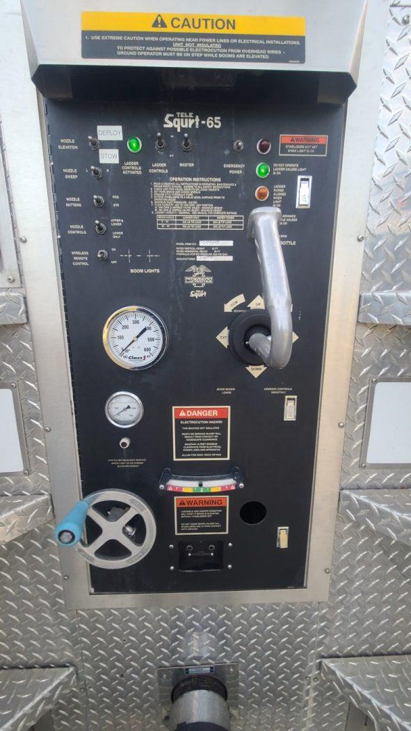 2005 American LaFrance 65’ Telesquirt - image 20