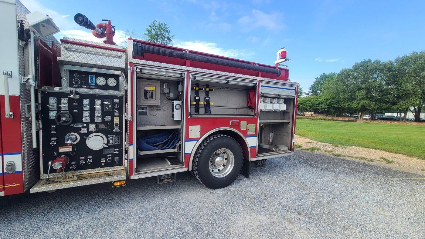 2000 Pierce Saber Pumper - image 6