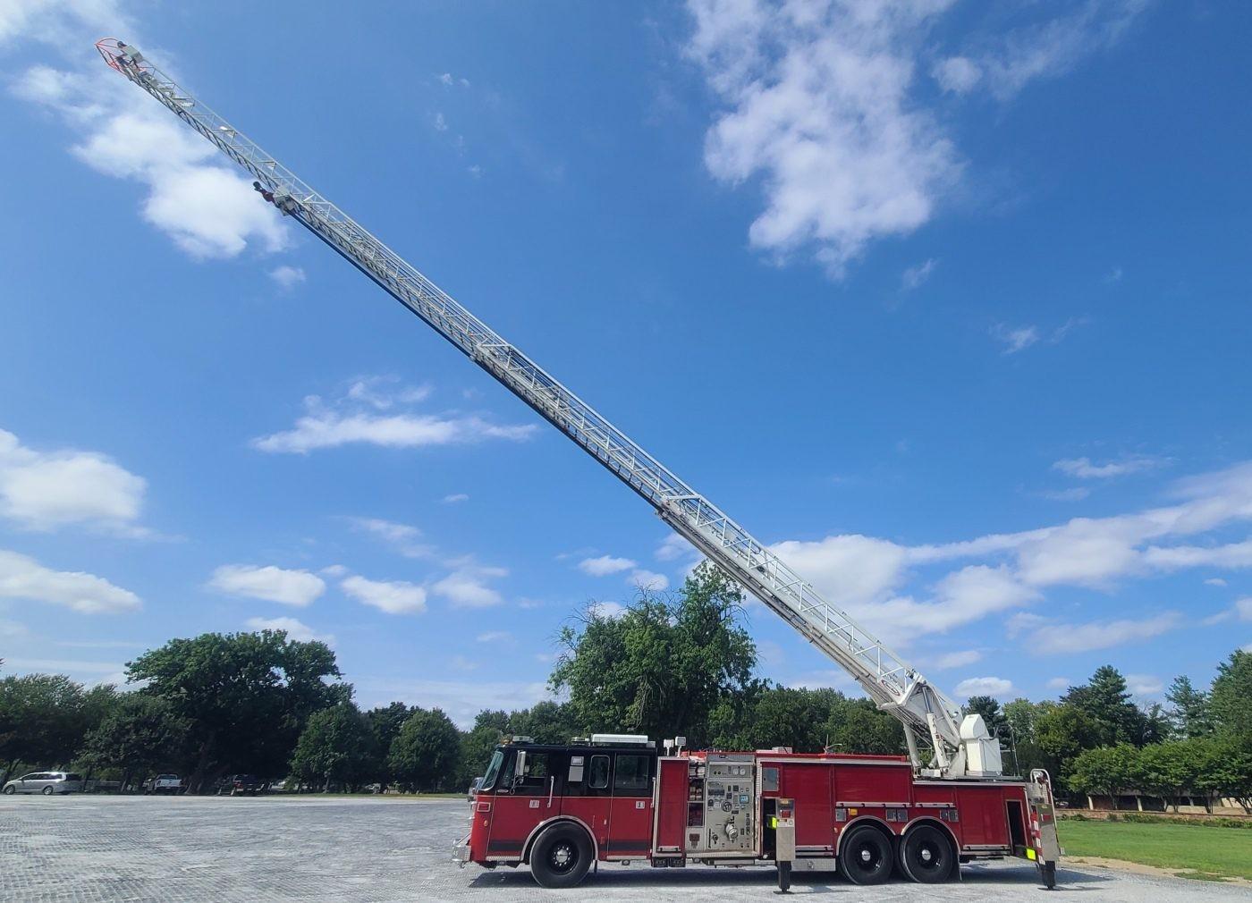 1998 Pierce 105' Quint - image 7