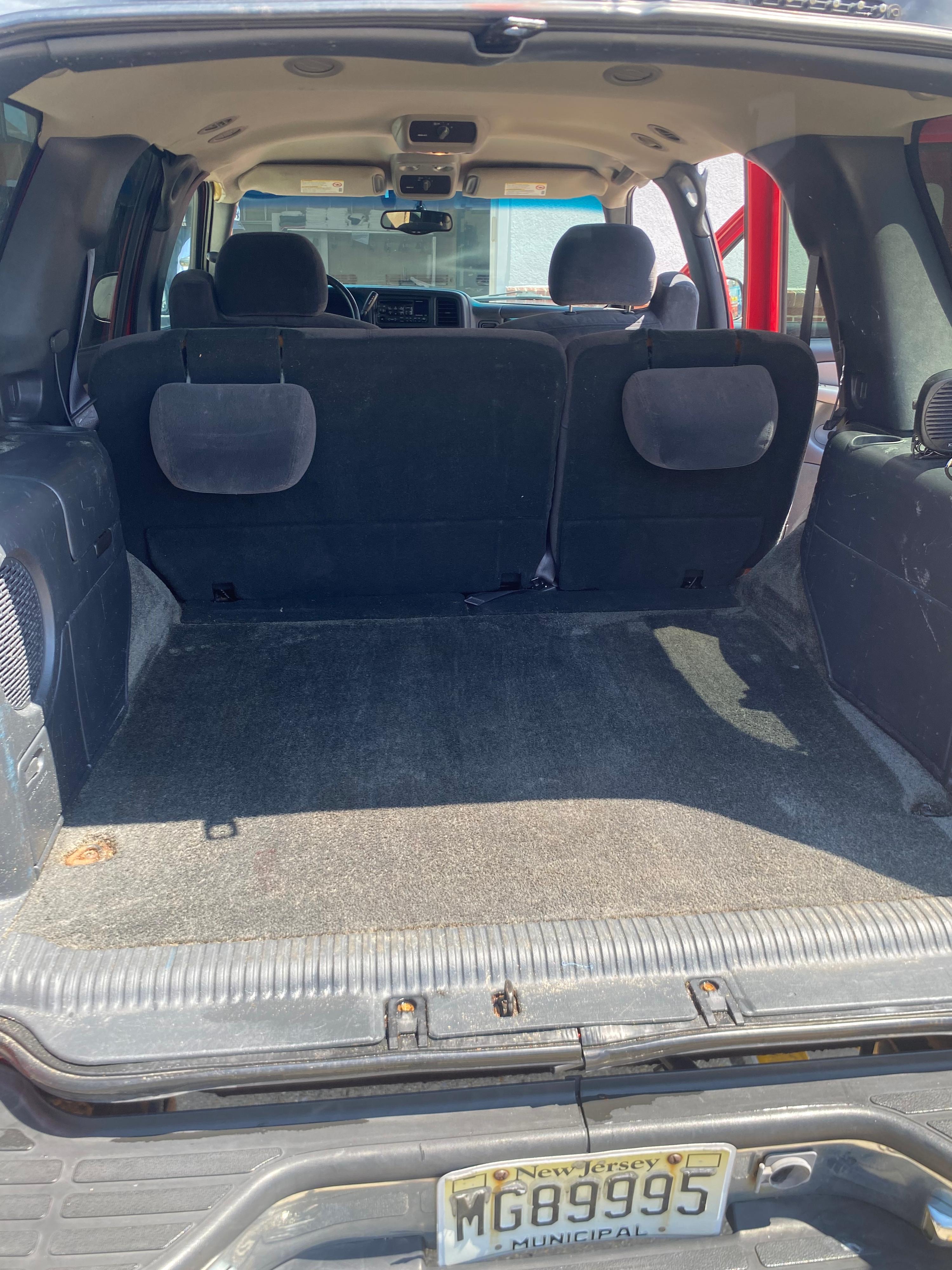 2001 Chevy Tahoe + Jaws of Life set - image 18