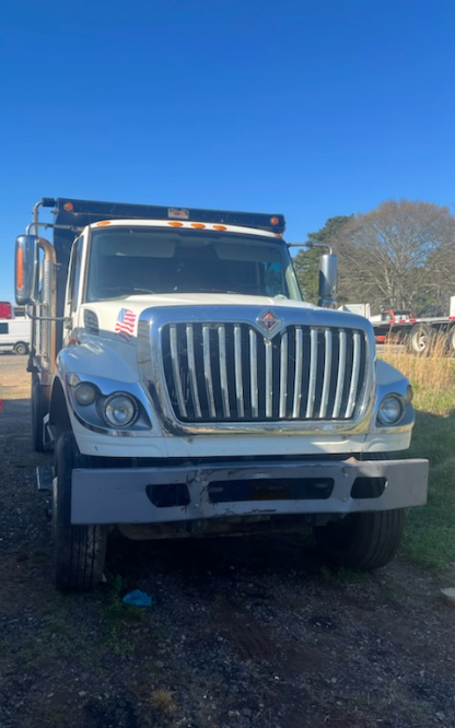 2012 International 7500 Dump Truck - image 1