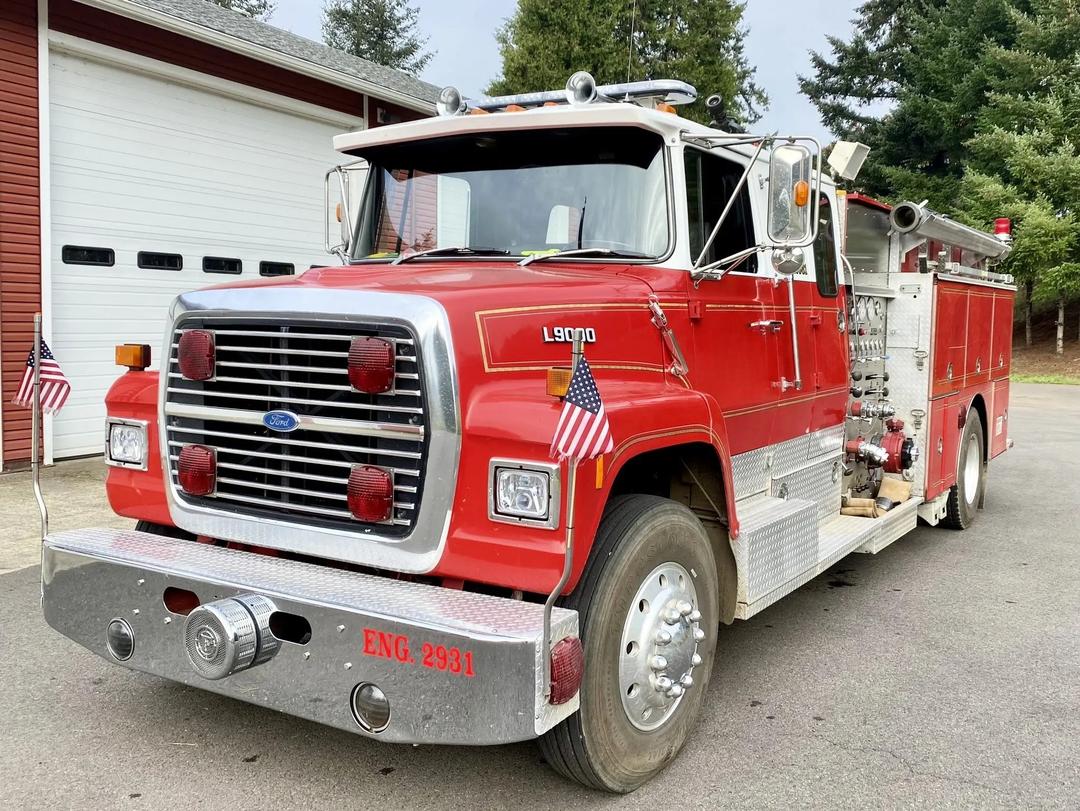 1989 4 Guys/Ford L9000