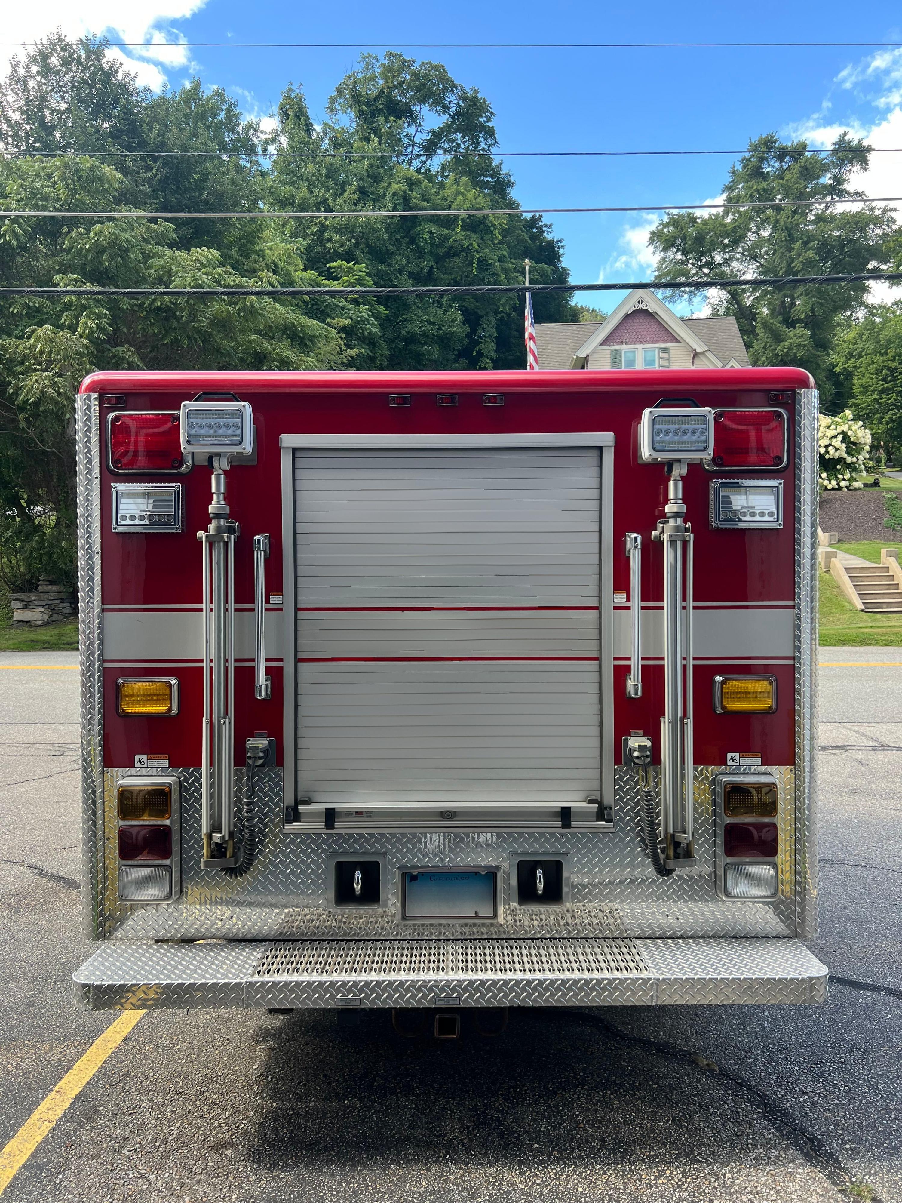 2008 Ford F550 4x4 Light Rescue - image 8