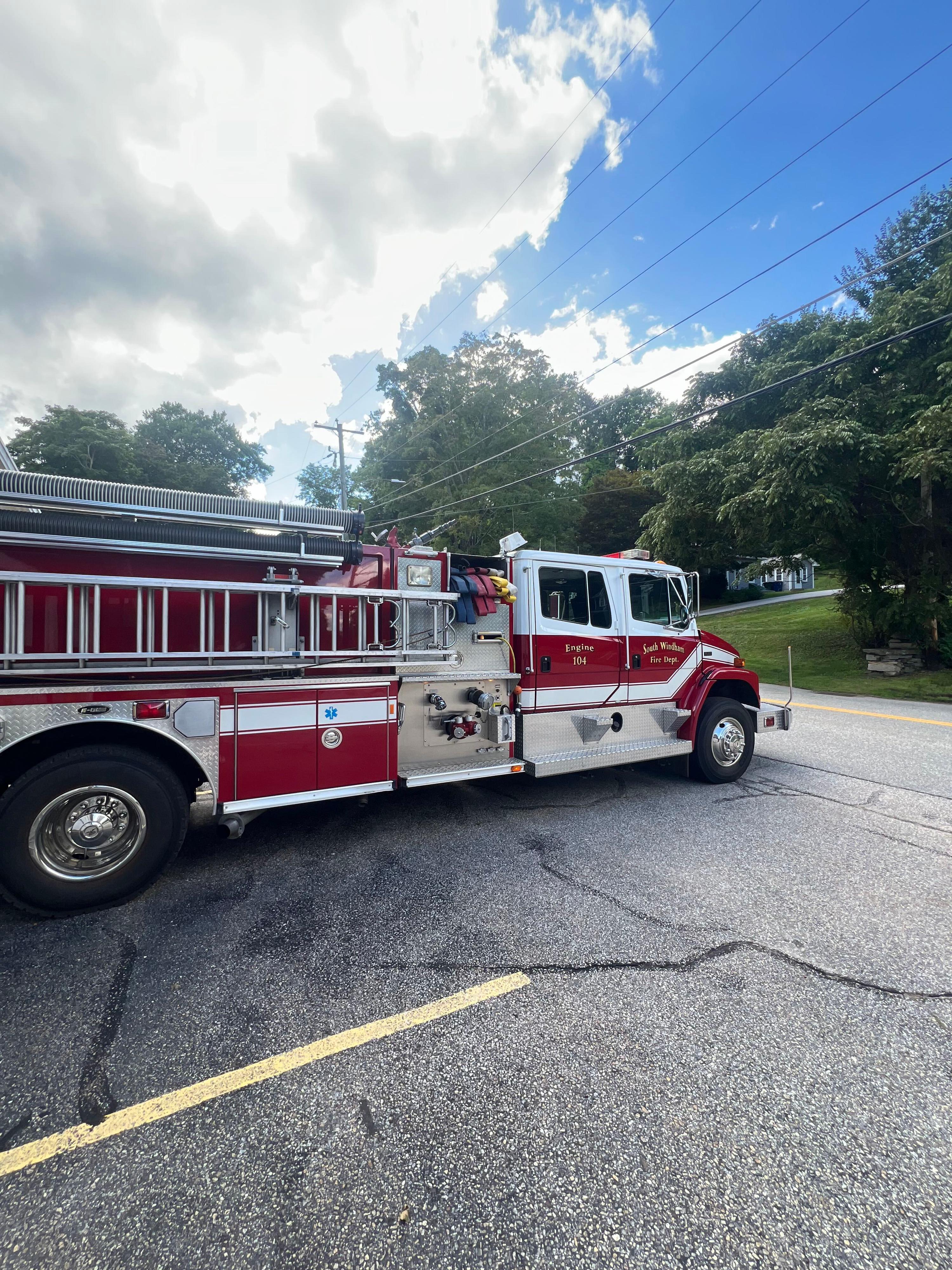 1998 E-One Freightliner Pumper - image 8