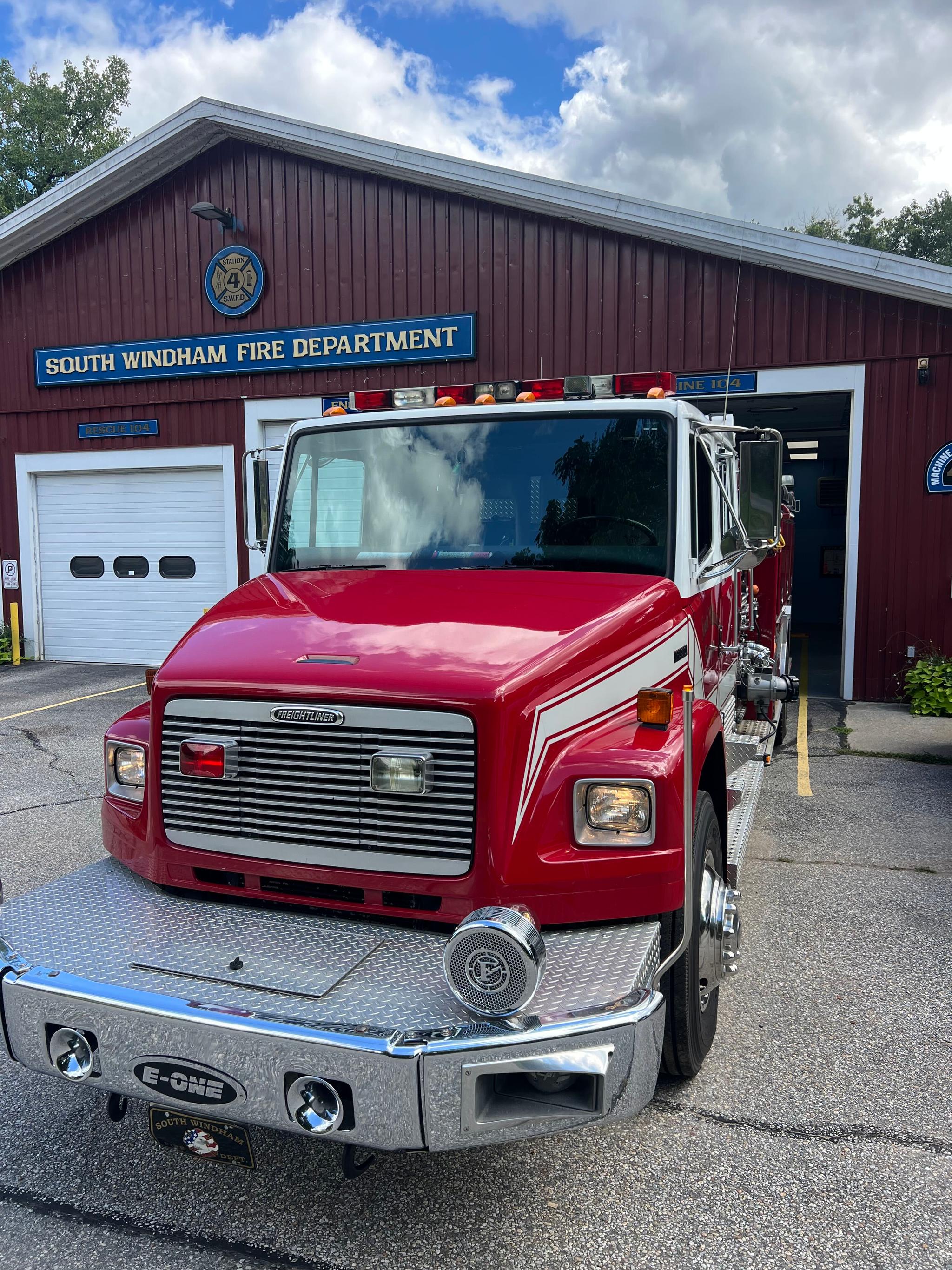 1998 E-One Freightliner Pumper - image 5