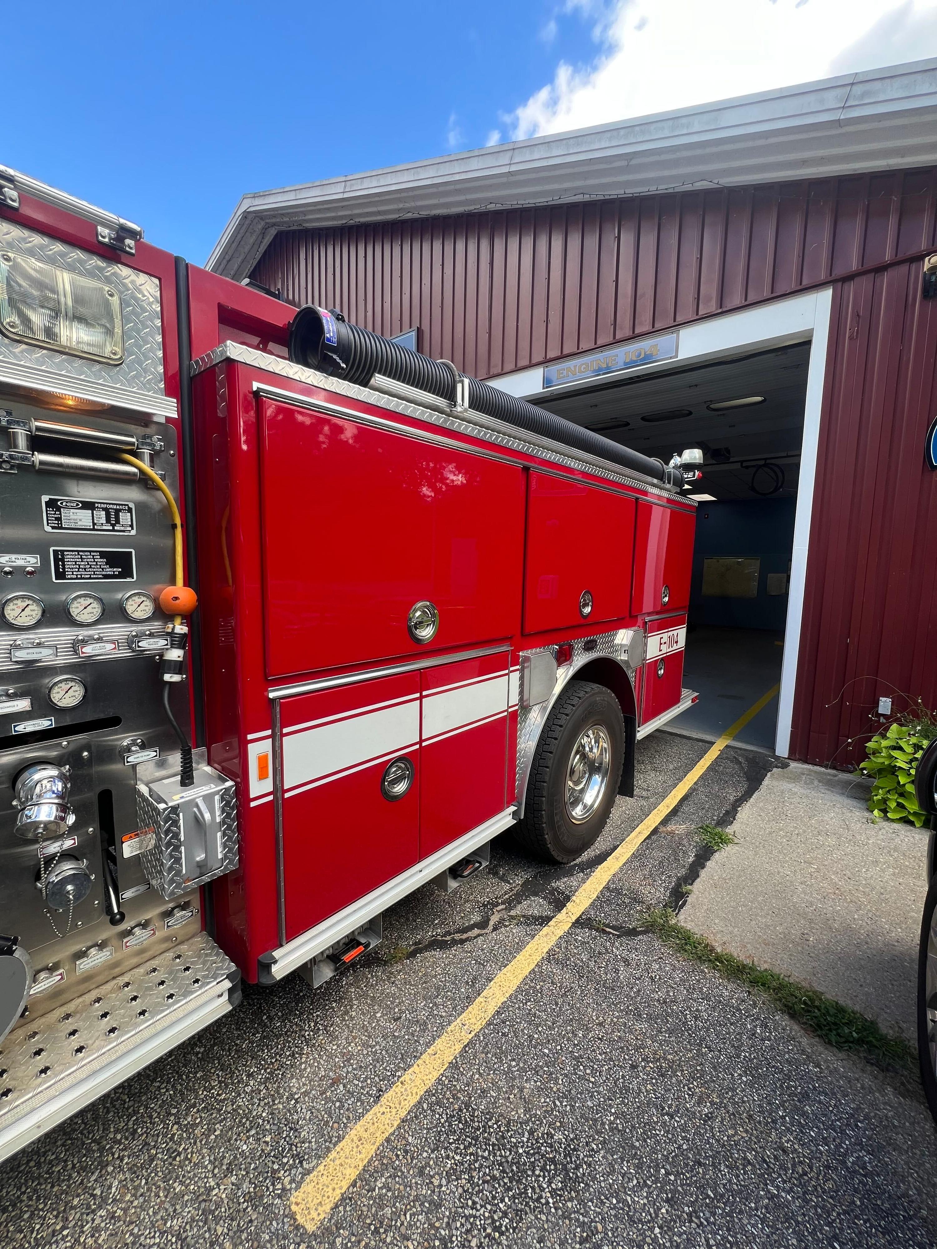1998 E-One Freightliner Pumper - image 9