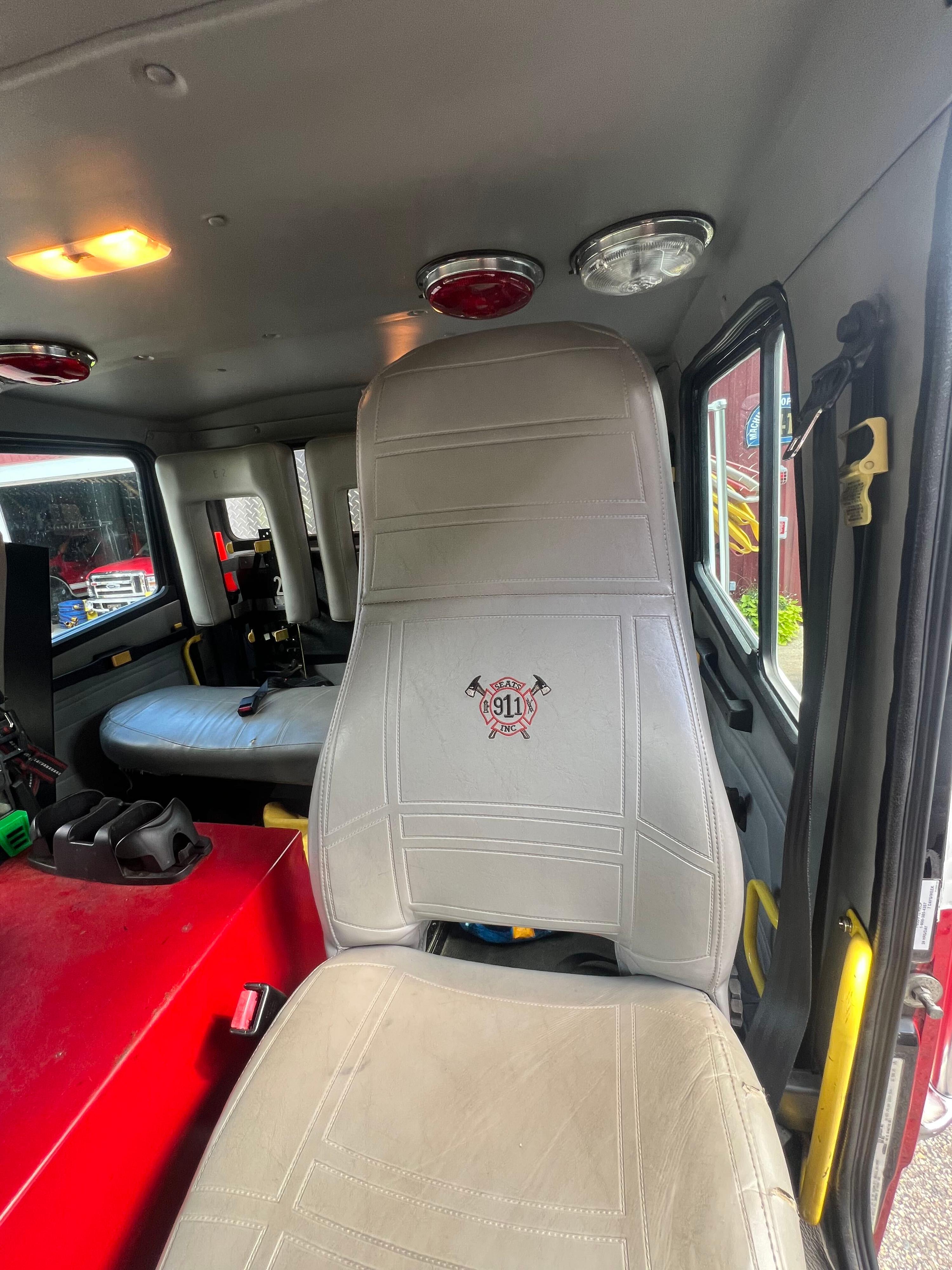 1998 E-One Freightliner Pumper - image 14