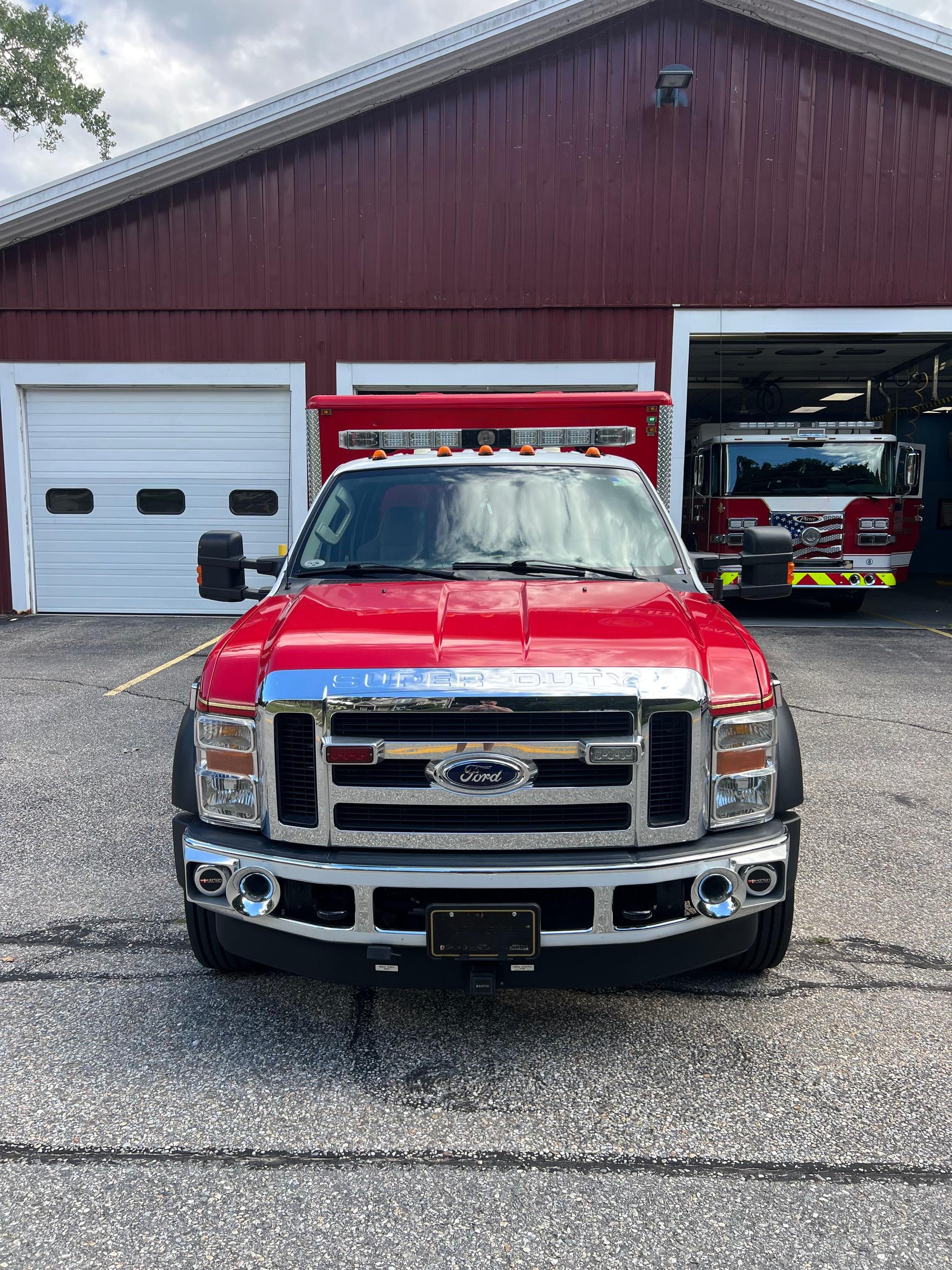 2008 Ford F550 4x4 Light Rescue - image 1