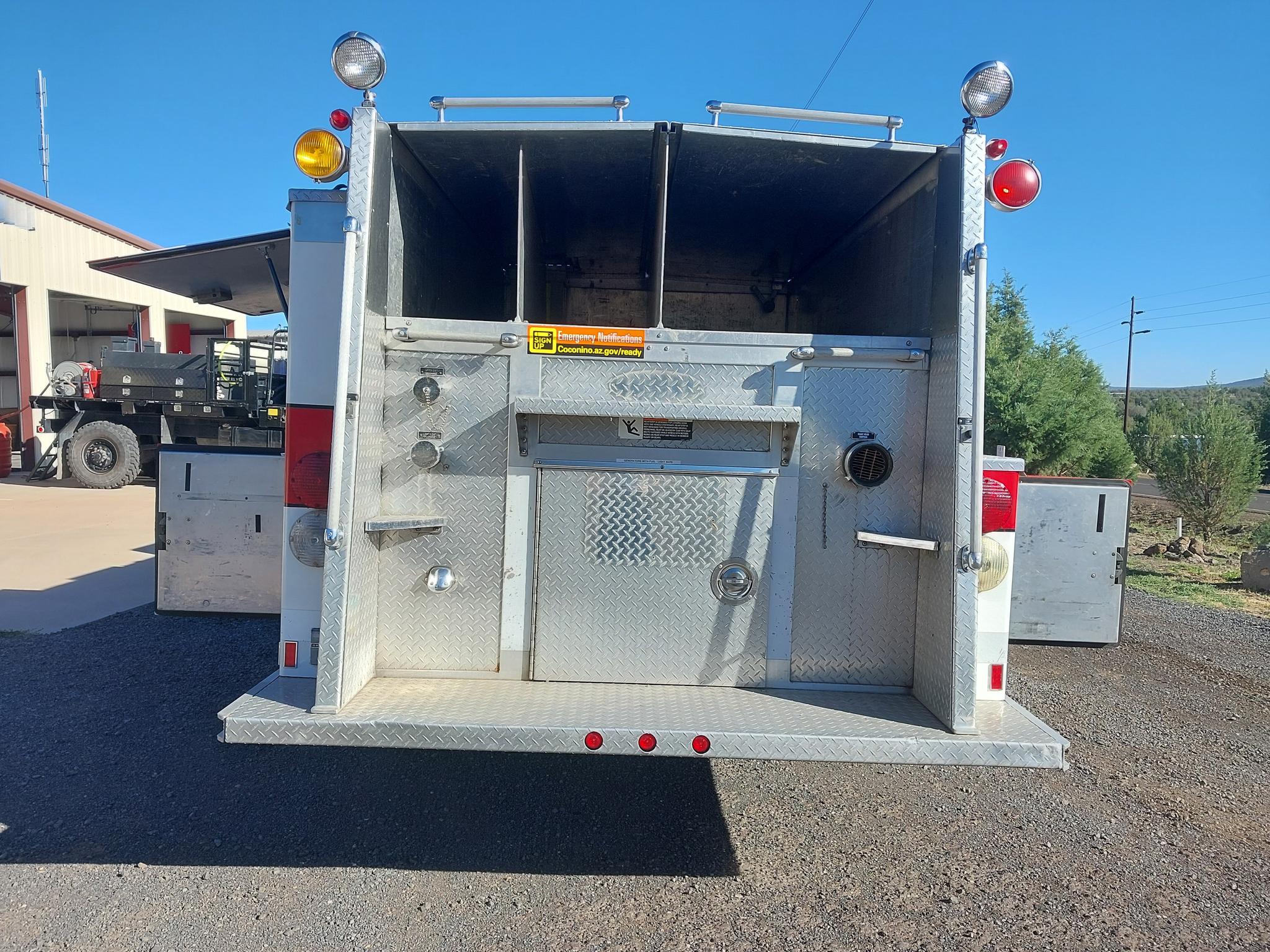 1990 E-One Pumper - image 5