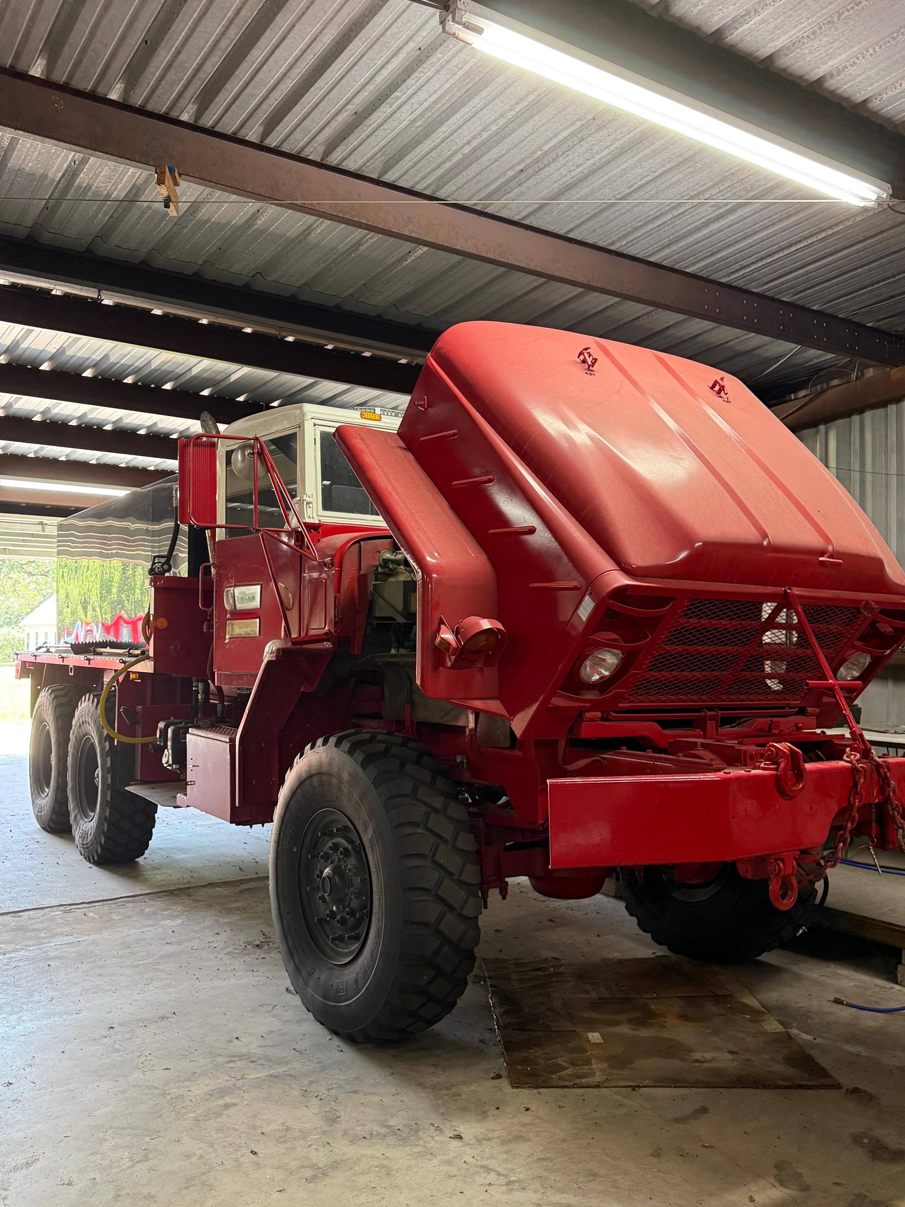 1990 Oshkosh Tanker - image 2