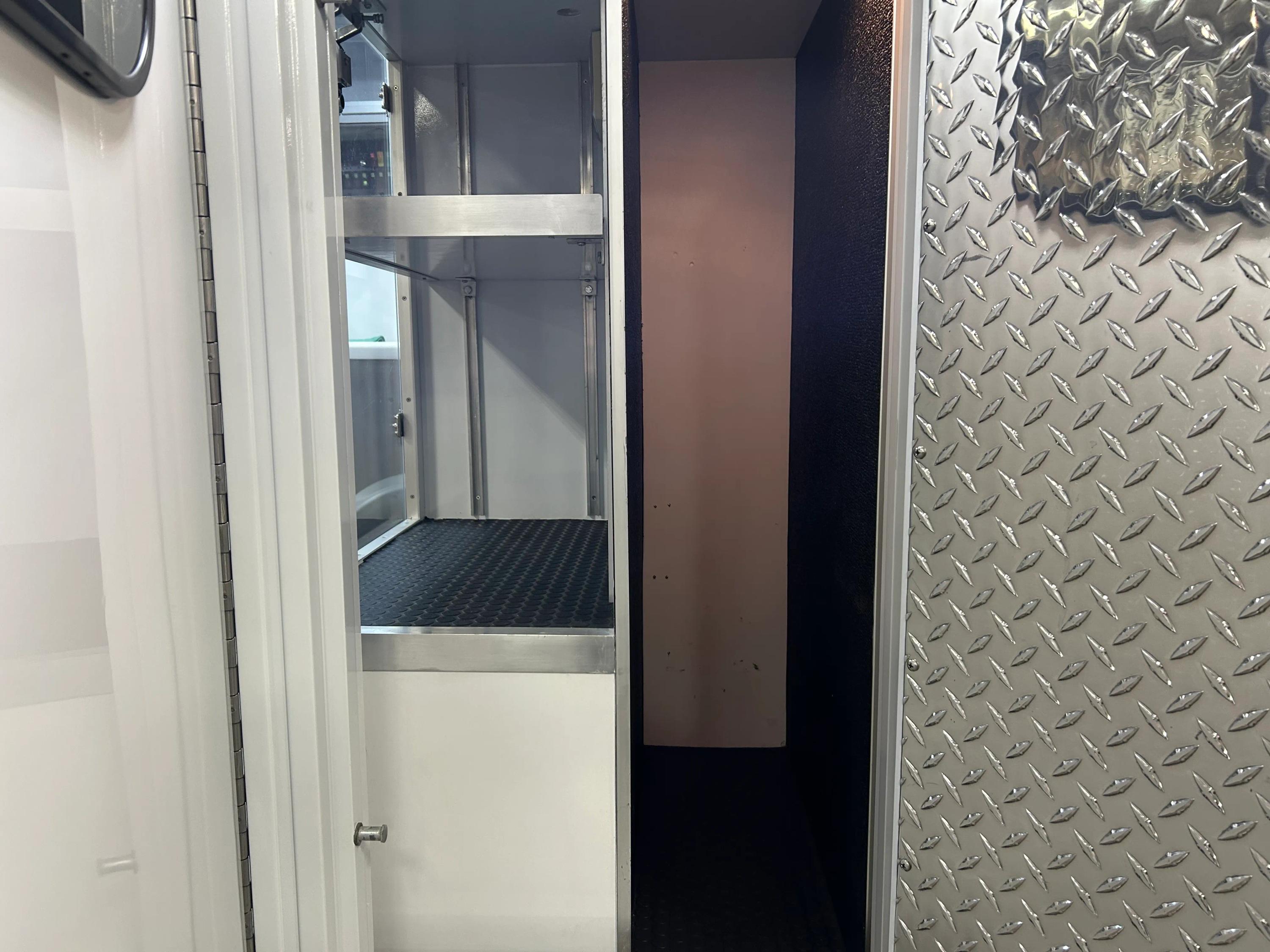 2024 FORD E-350 TYPE III Modular Remount Ambulance - image 21