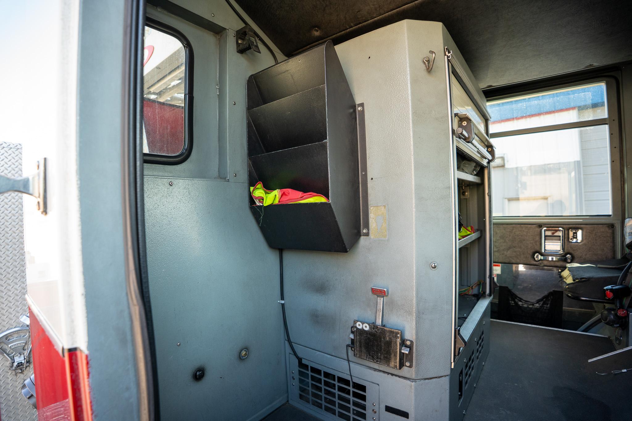 2006 Pierce 75' Quint - image 17