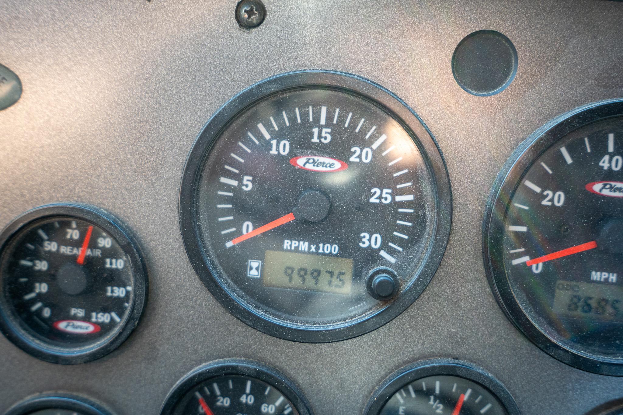 2006 Pierce 75' Quint - image 39