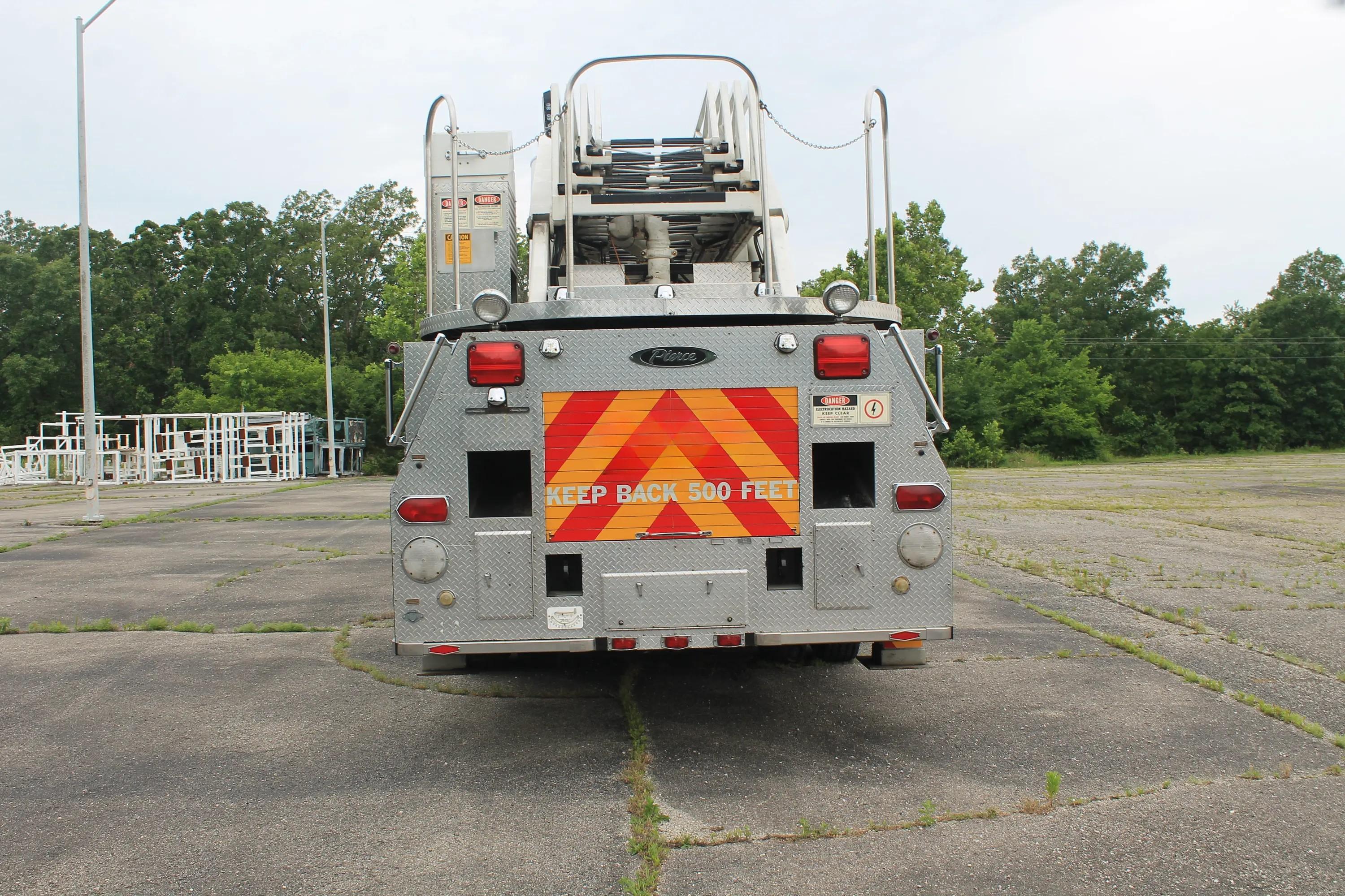 1991 Pierce Arrow 100' Aerial - image 15