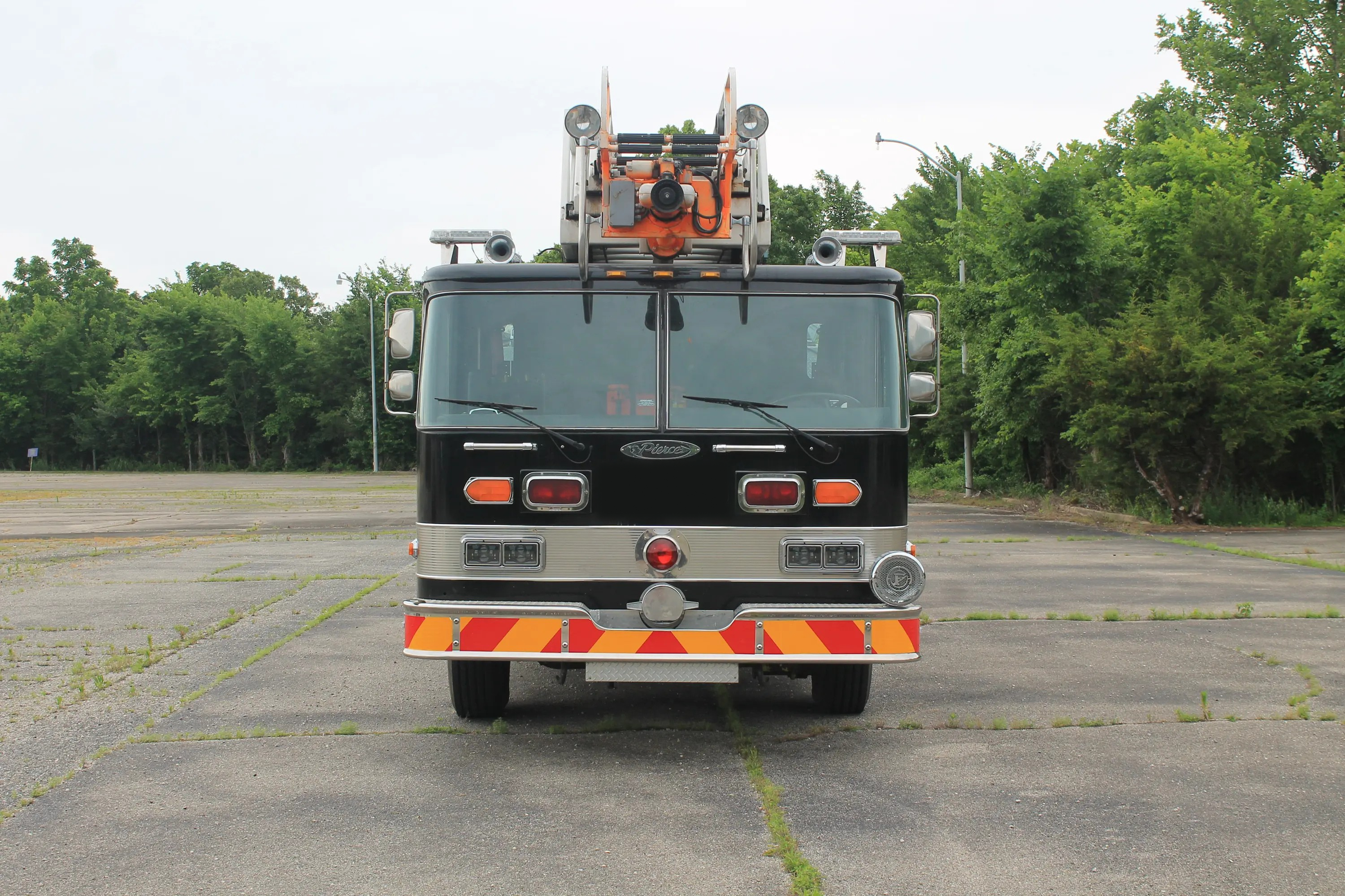 1991 Pierce Arrow 100' Aerial - image 6