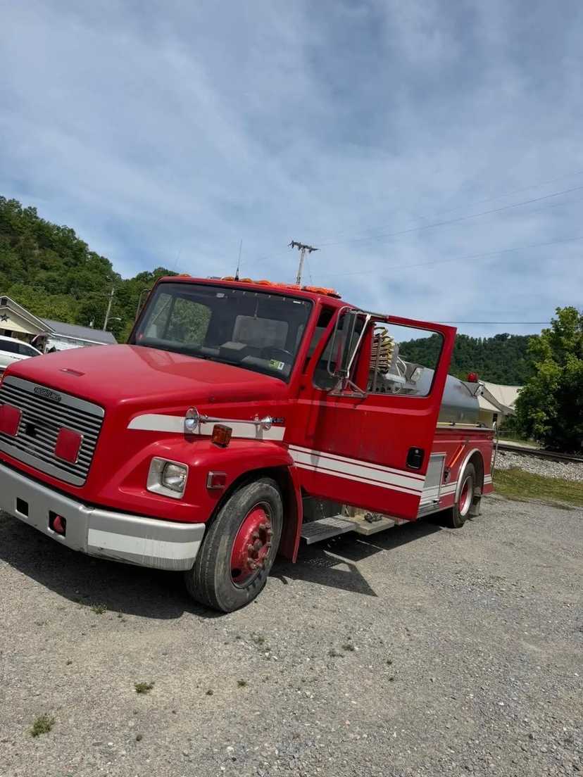 1995 Freightliner Pumper Tanker