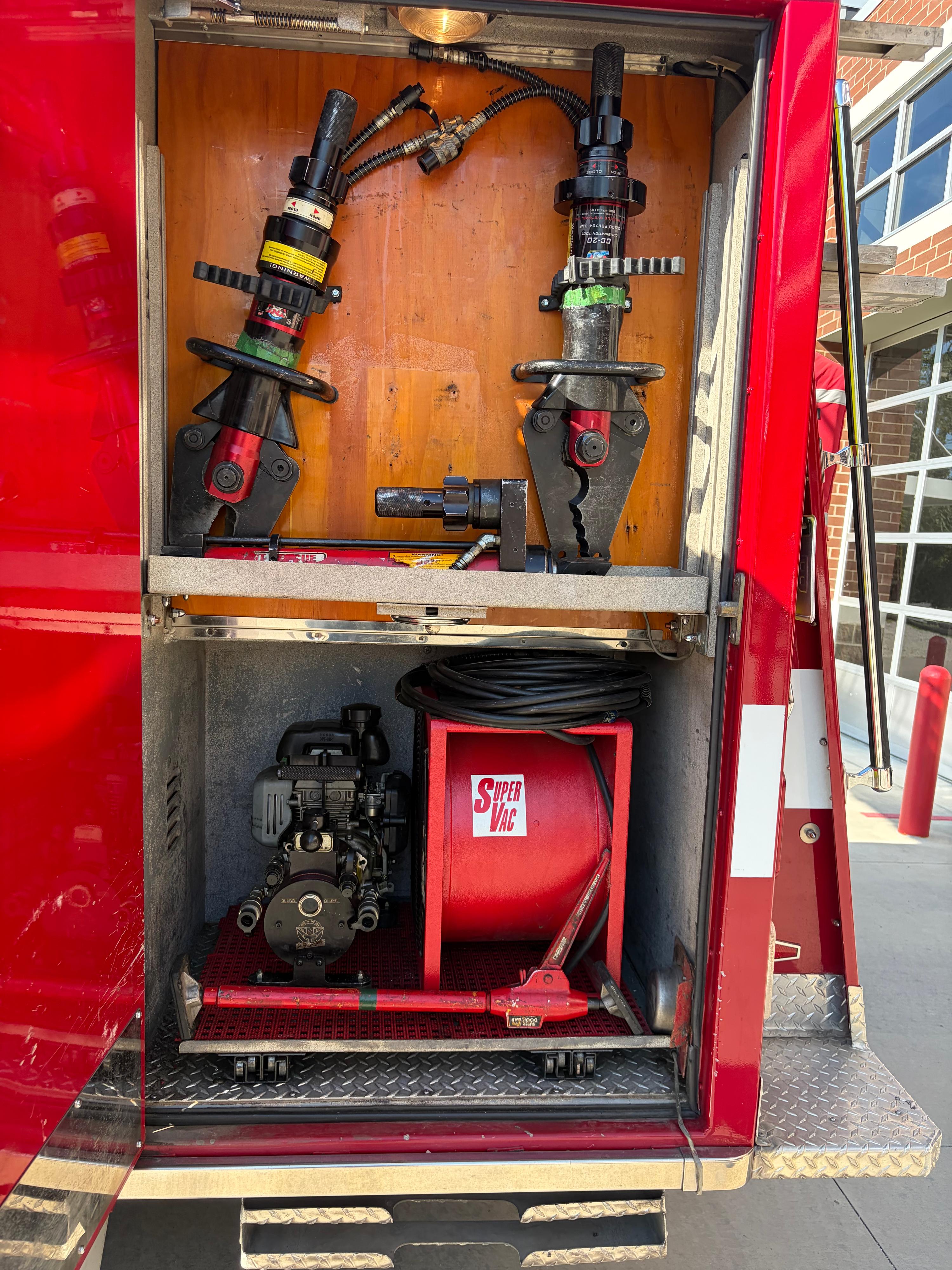 1997 Pierce Saber 65' Telesquirt - image 17
