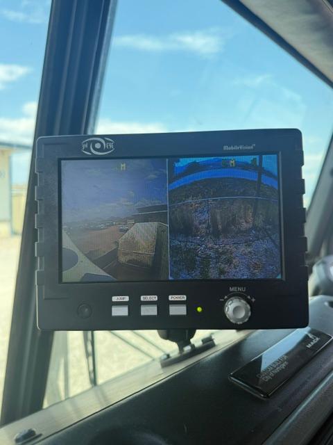 2016 Mack DaDee Automated Side Loader - image 19