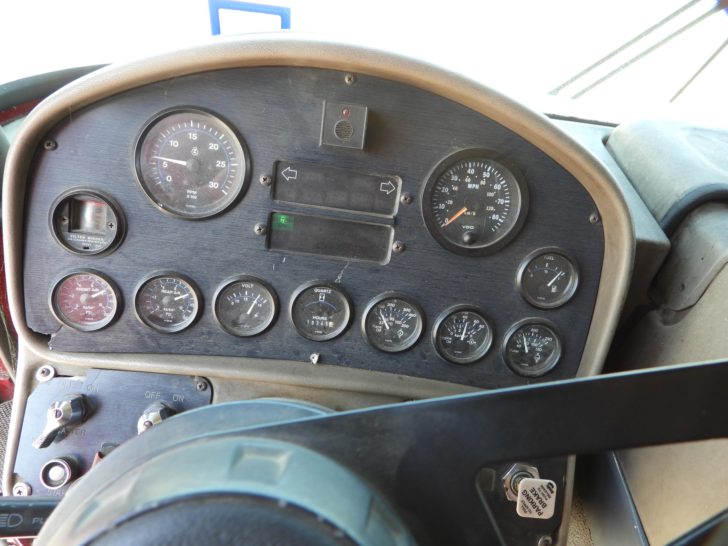 1997 Spartan 105' Aerial - image 21