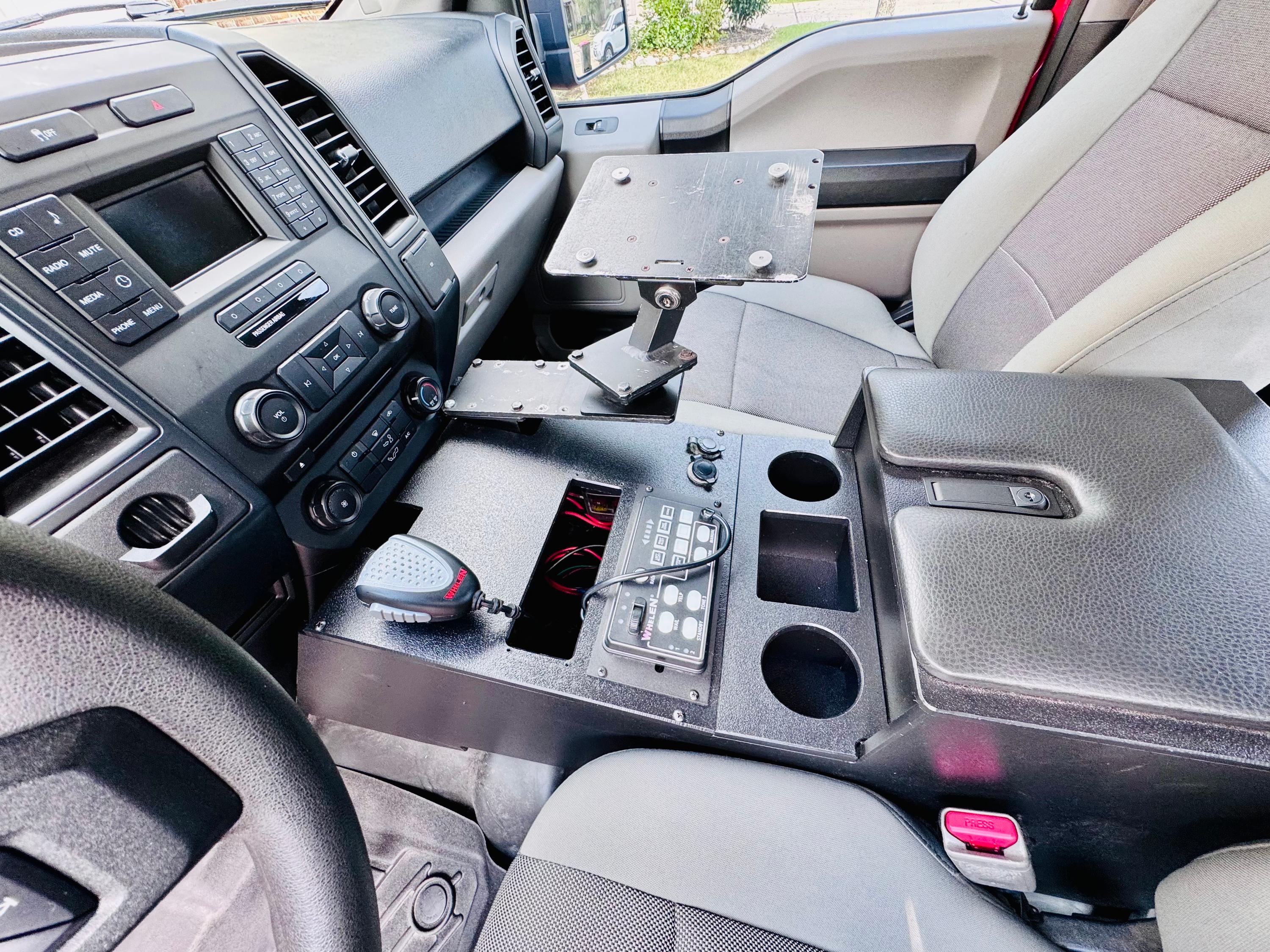 2015 Ford F150 Command Truck - image 4