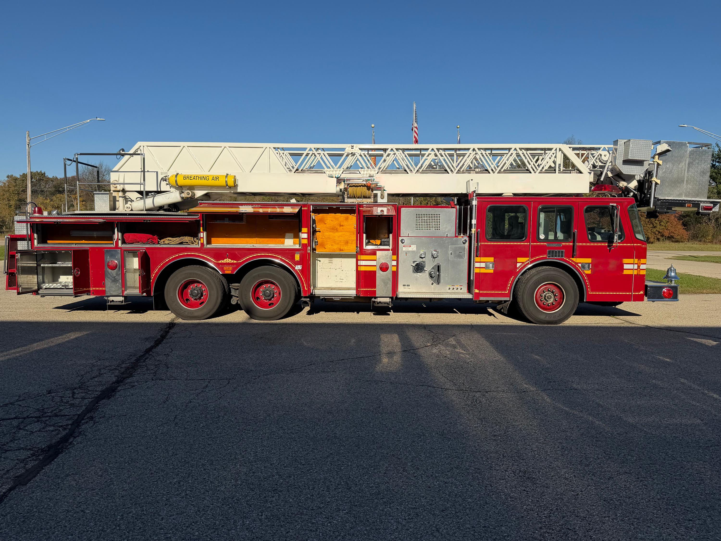1994 Simon-Duplex 85' Platform - image 10