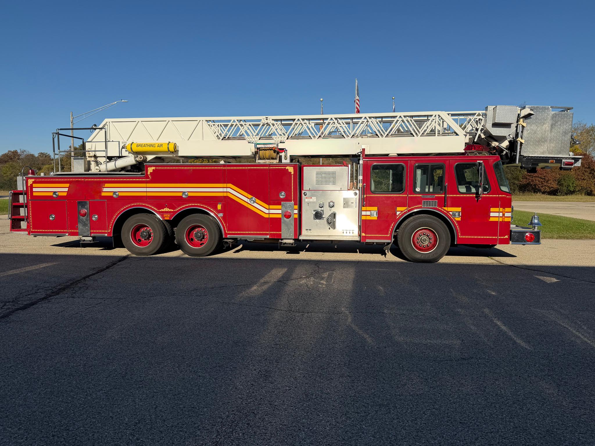 1994 Simon-Duplex 85' Platform - image 3