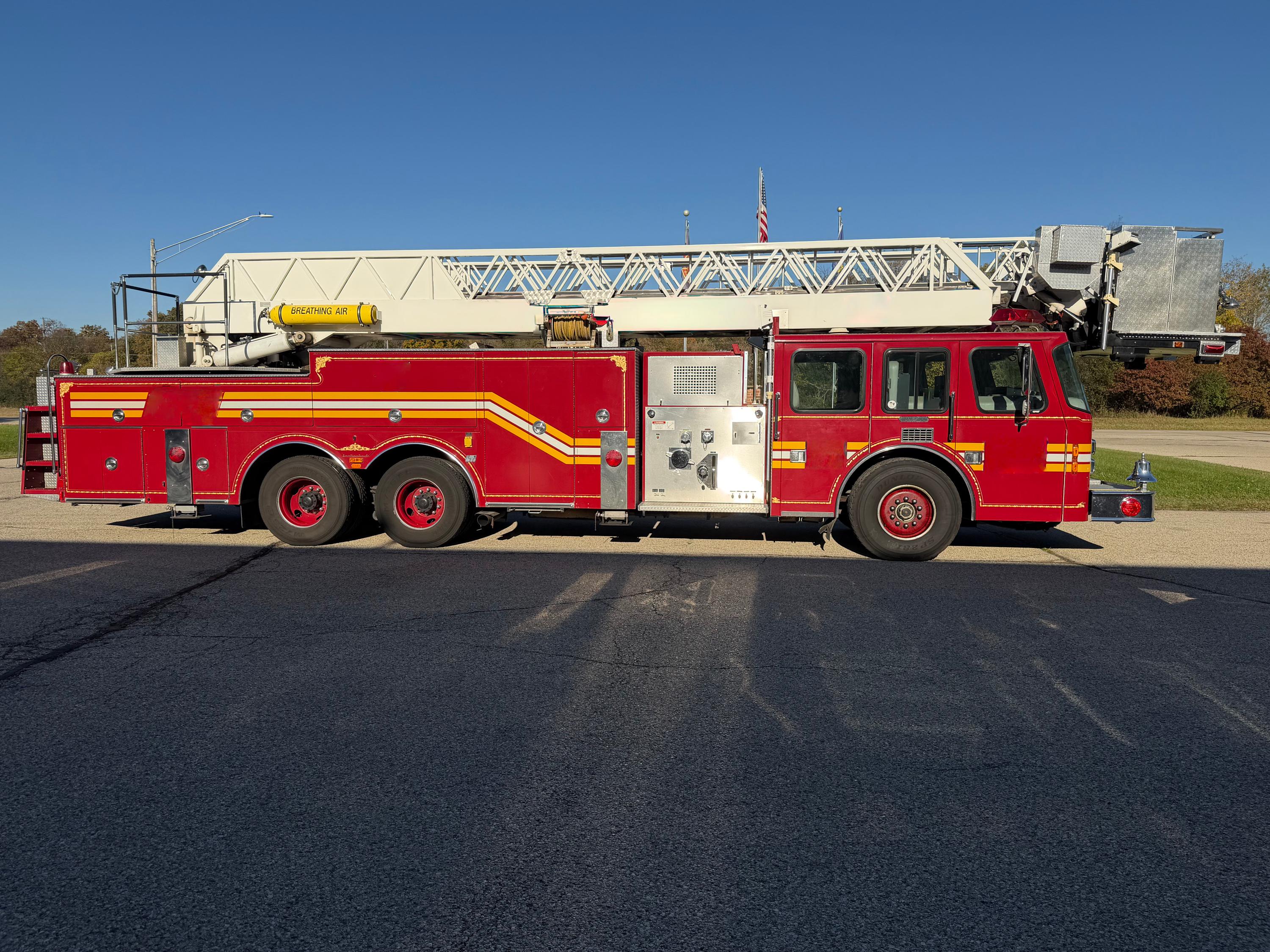 1994 Simon-Duplex 85' Platform - image 3