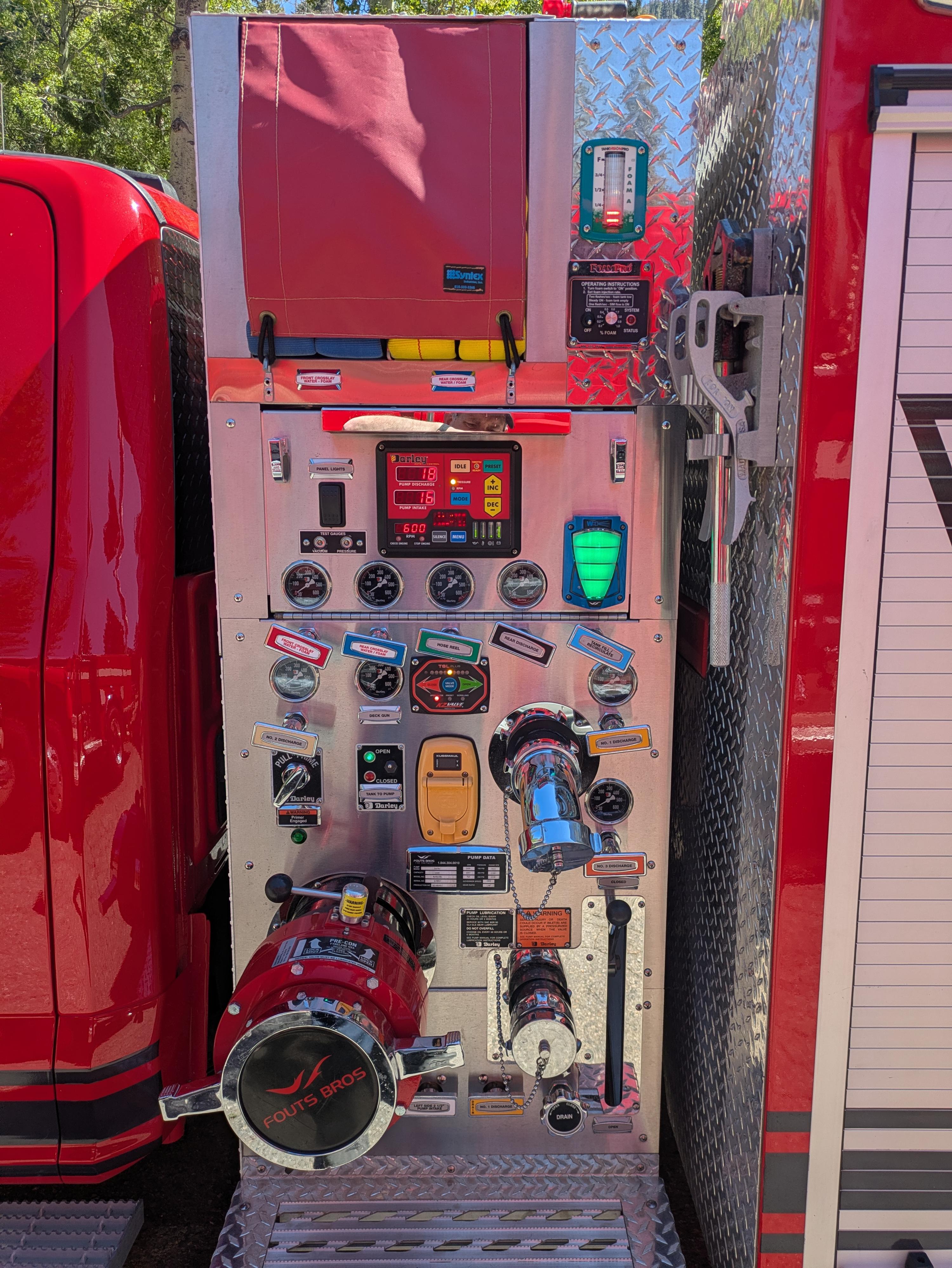 2022 Fouts Brothers Ford 4x4 Mini Pumper - image 9
