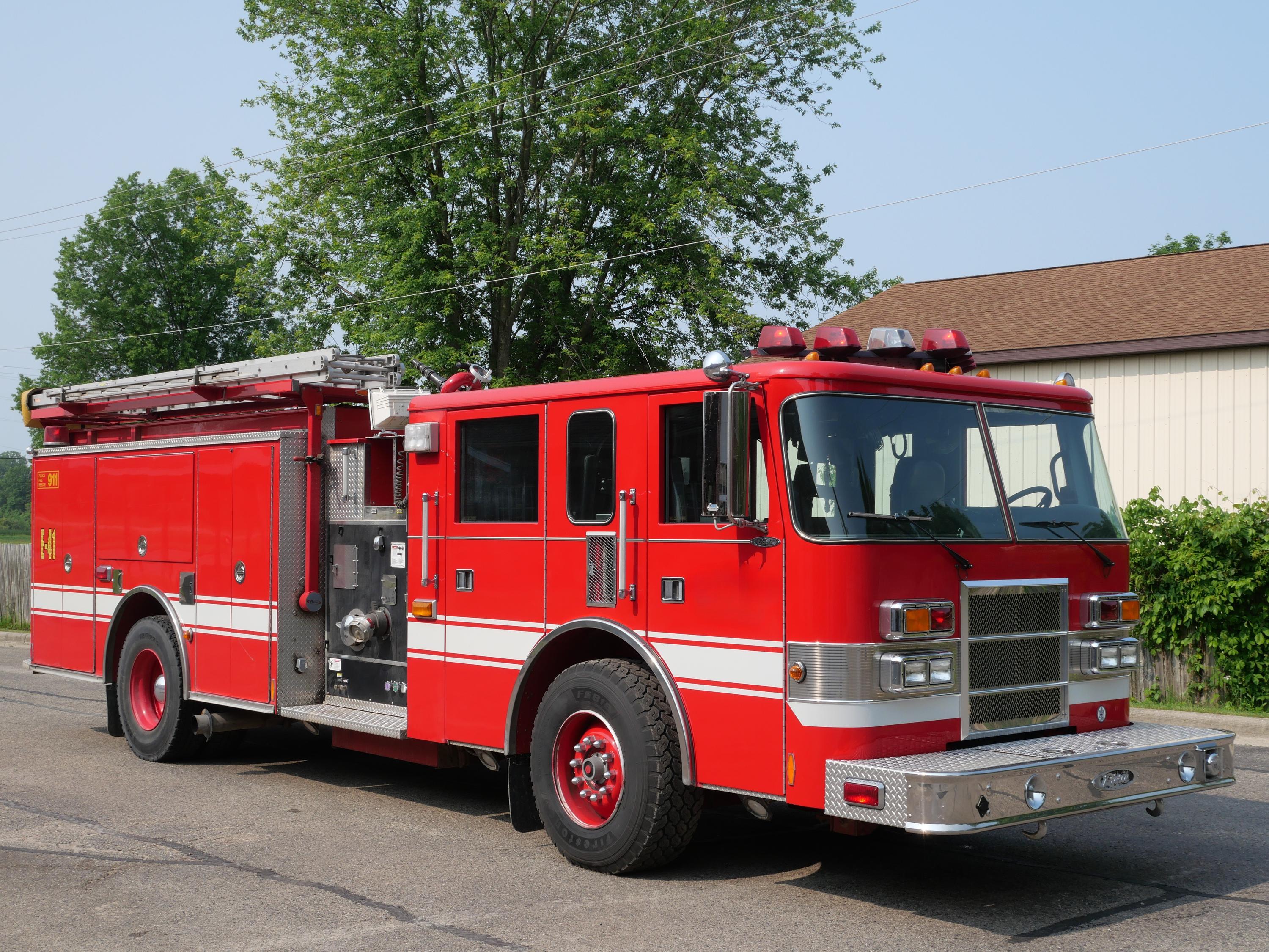 2001 Pierce Dash Engine - image 6