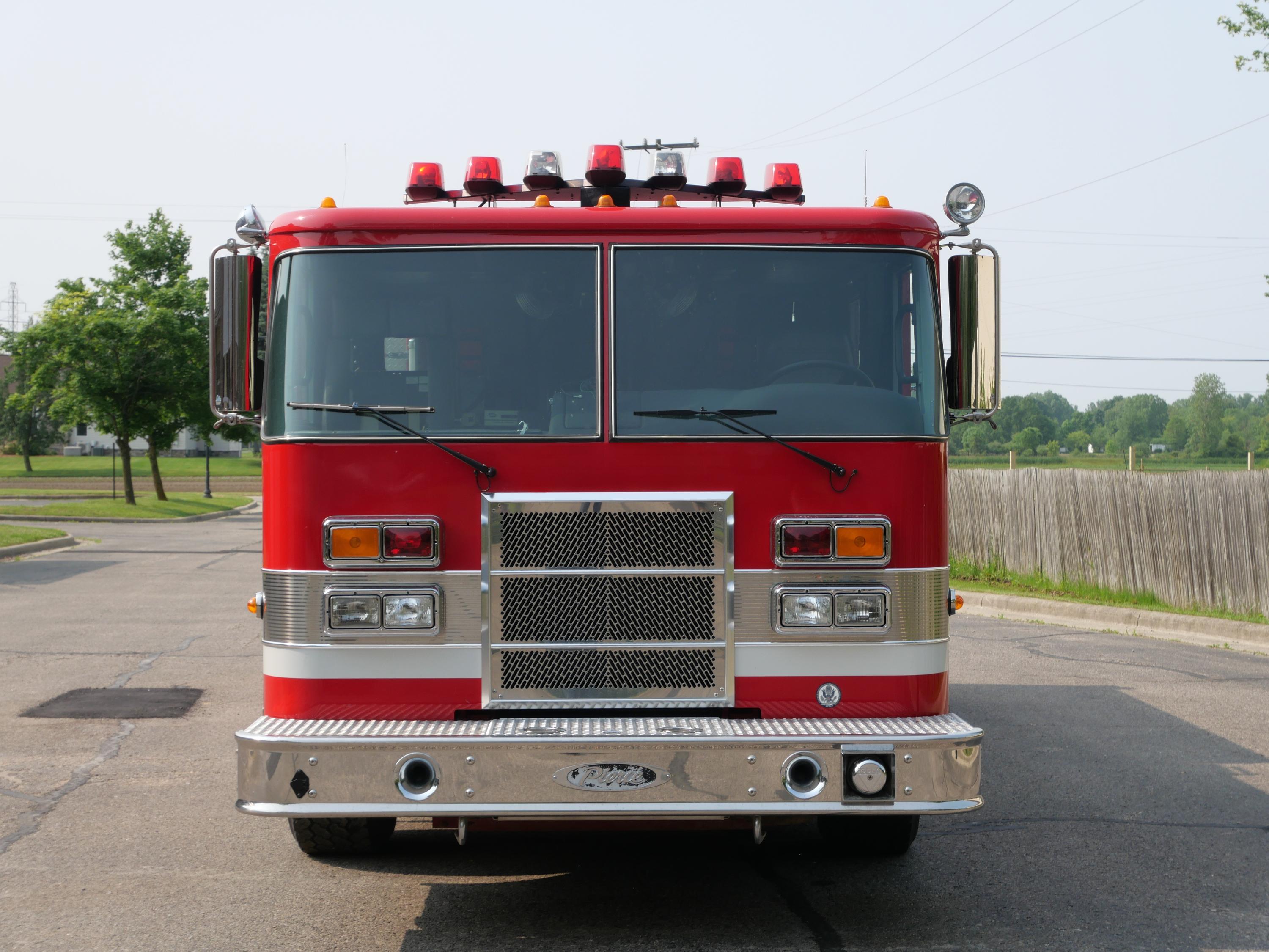 2001 Pierce Dash Engine - image 8