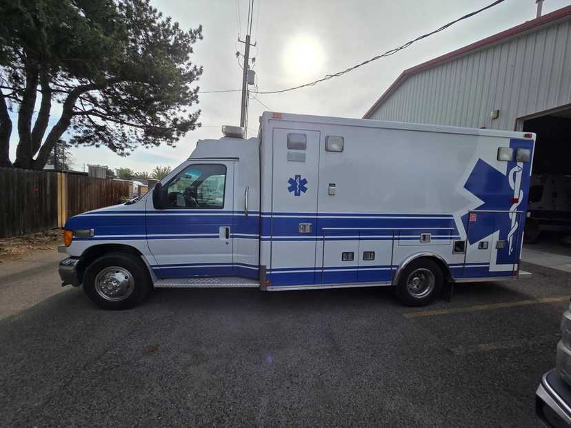 2004 MedTec Ford Type III Ambulance
