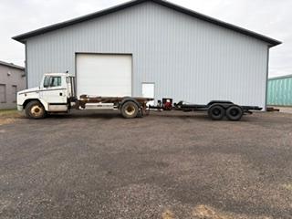 2000 Freightliner FL60 w/ 20,000lb Cable Hoist & 2004 16,000lb Cable Trailer - image 1