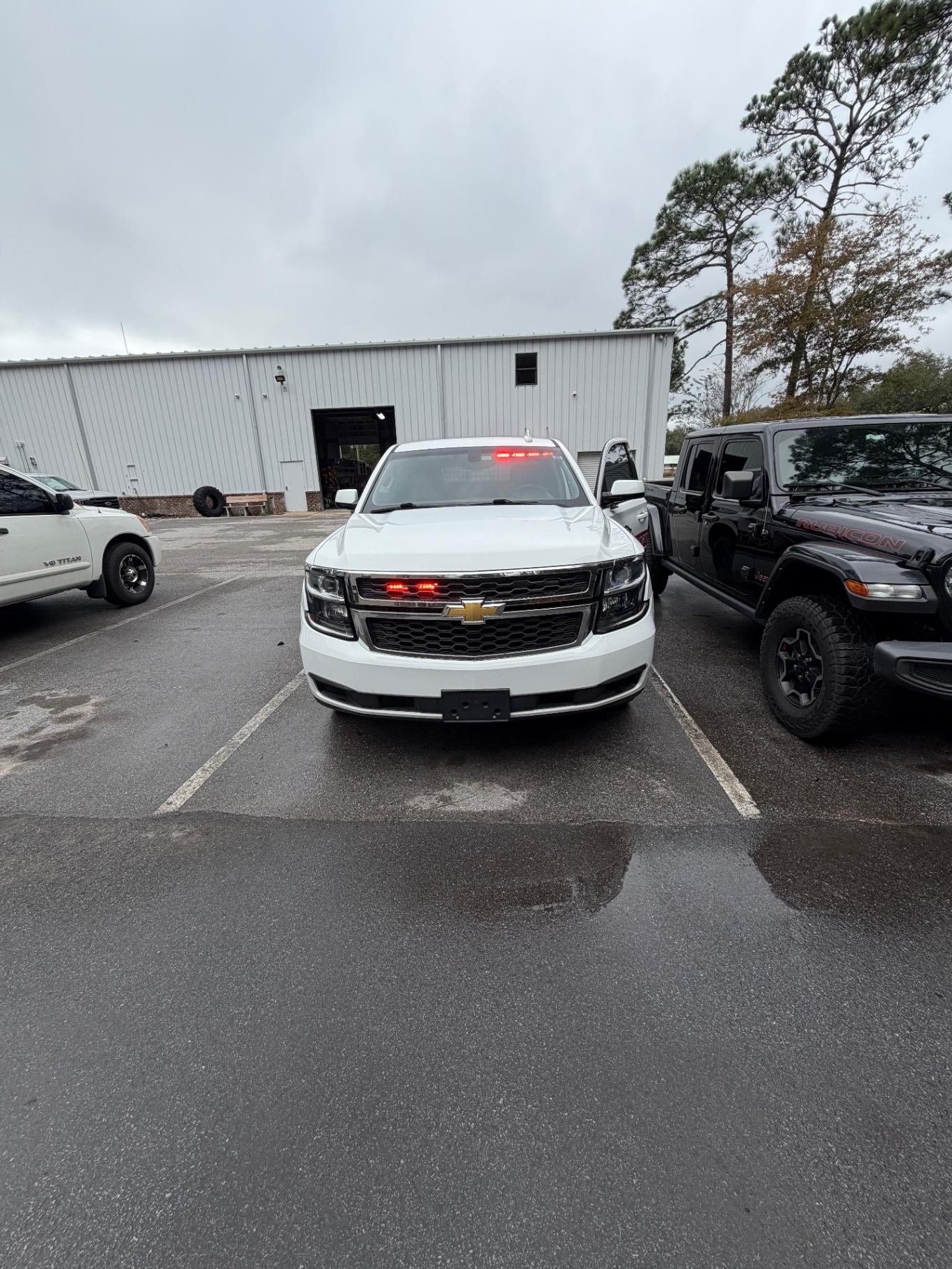 2017 Chevrolet Tahoe Command Unit - image 2