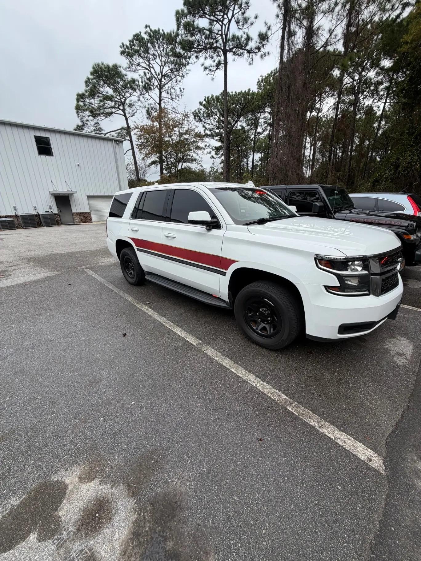 2017 Chevrolet Tahoe Command Unit - image 1
