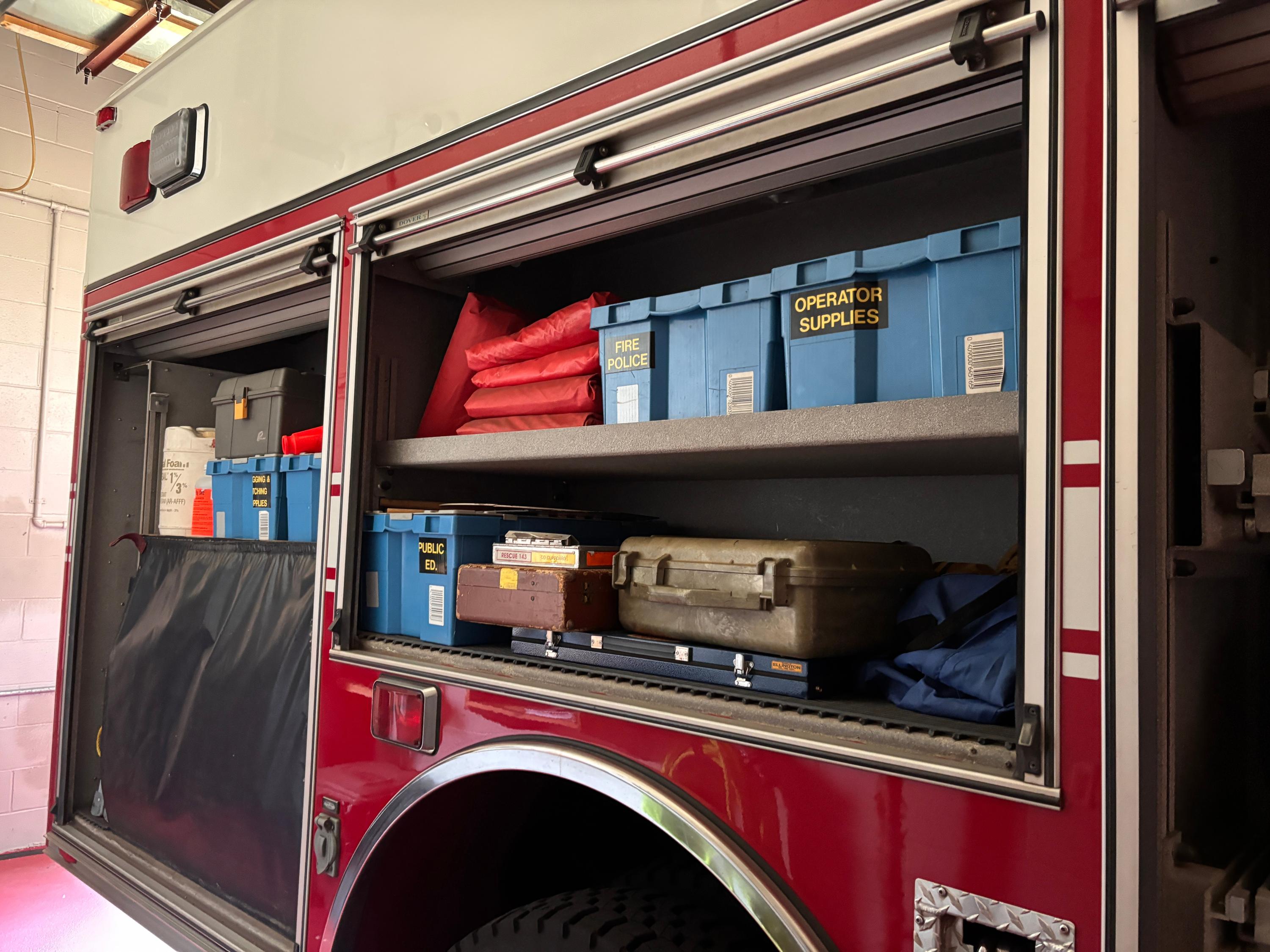 2001 Pierce Heavy Rescue - image 15