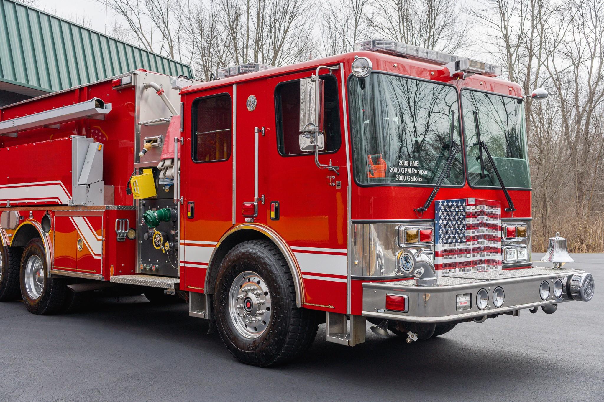 2009 HME Ahrens-Fox Pumper Tanker - image 14