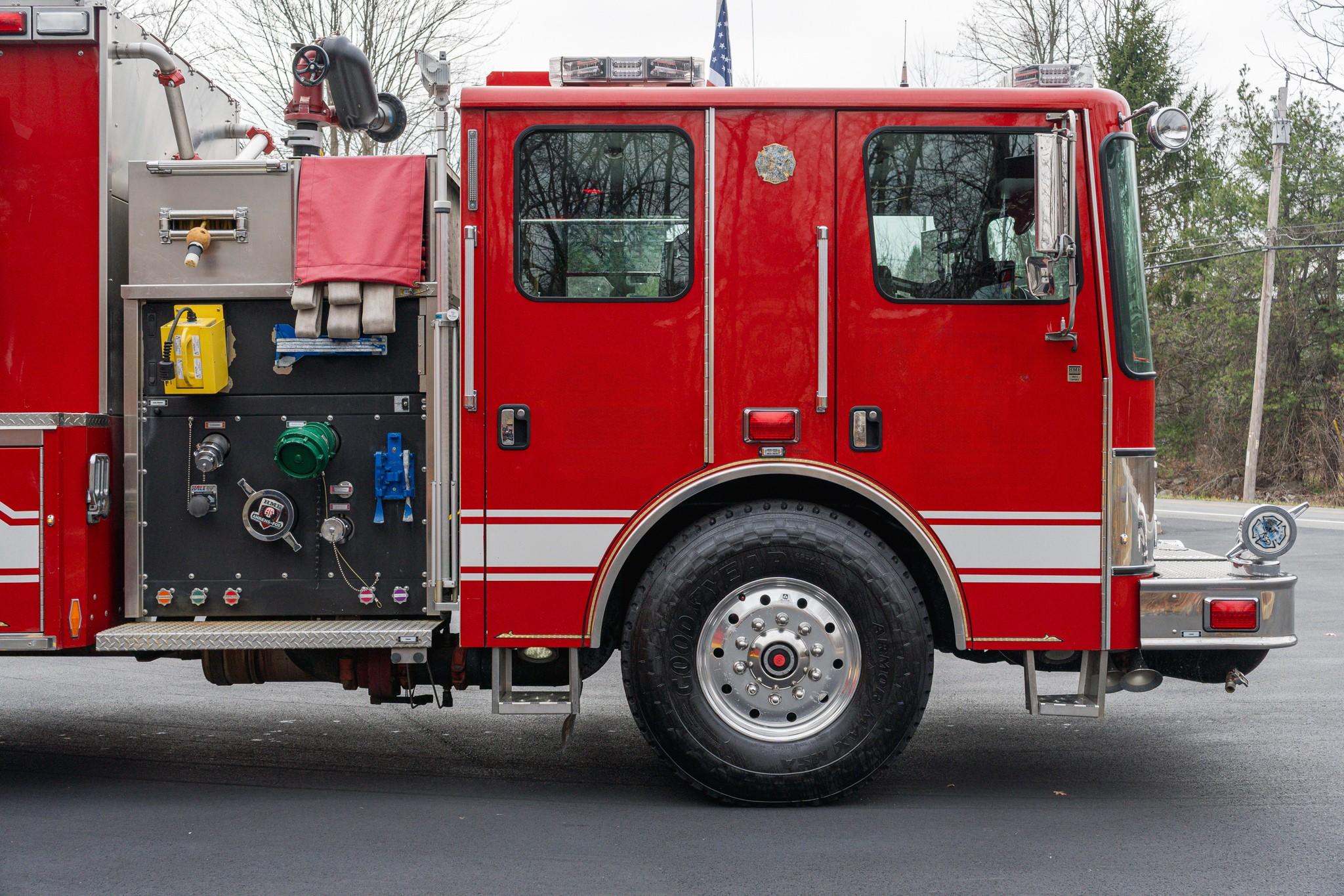 2009 HME Ahrens-Fox Pumper Tanker - image 13