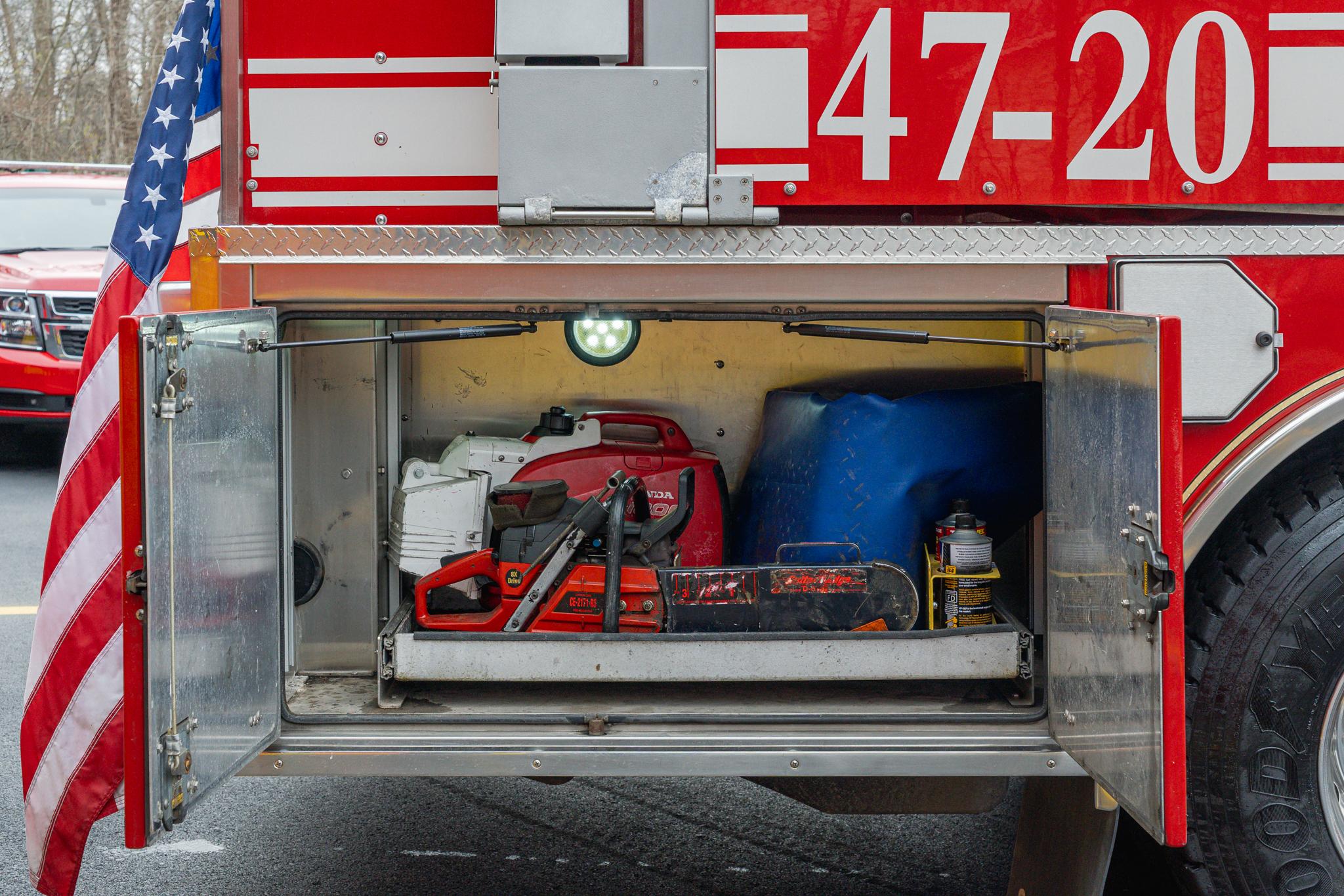 2009 HME Ahrens-Fox Pumper Tanker - image 25