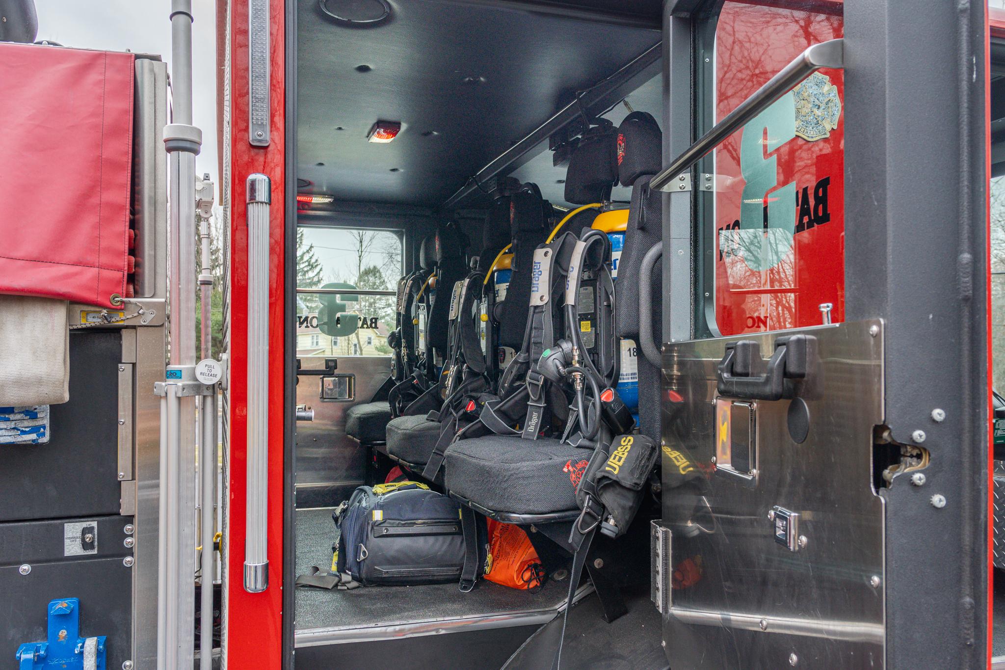 2009 HME Ahrens-Fox Pumper Tanker - image 35