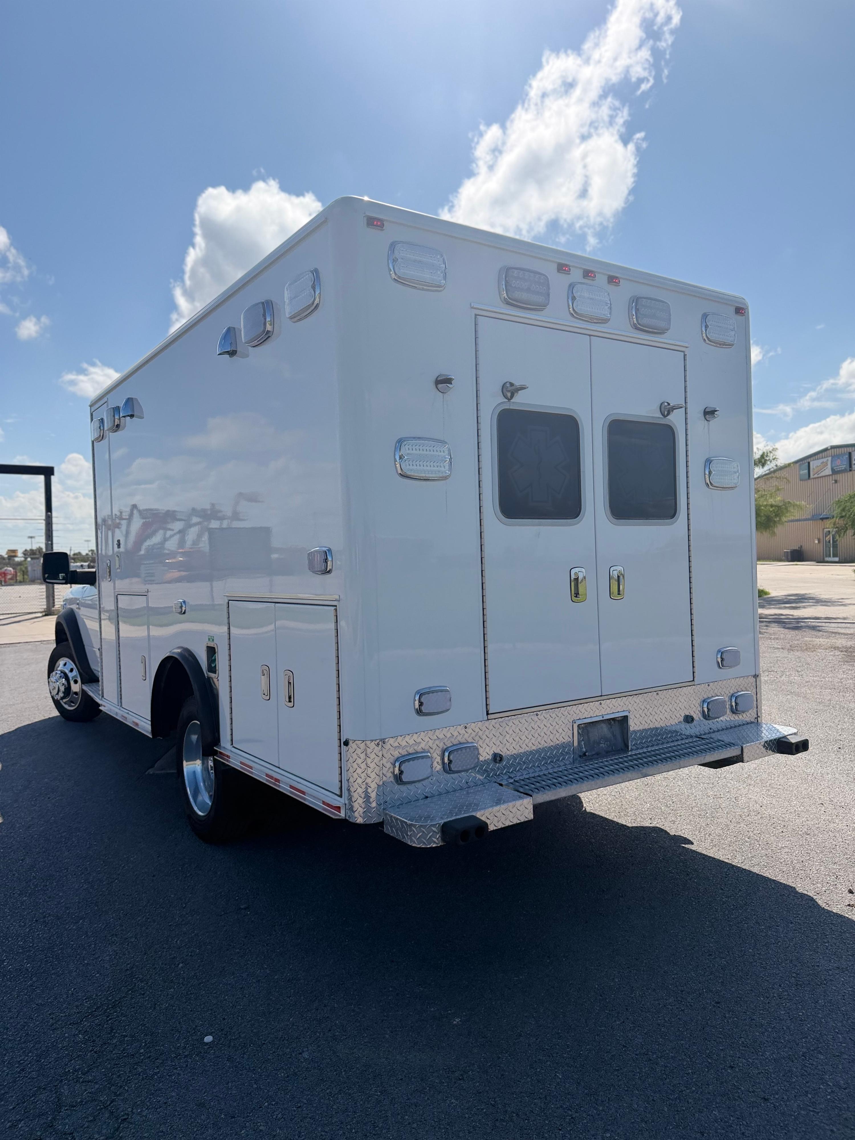 2026 Horton Ram 4x4 Type I Ambulance - image 14