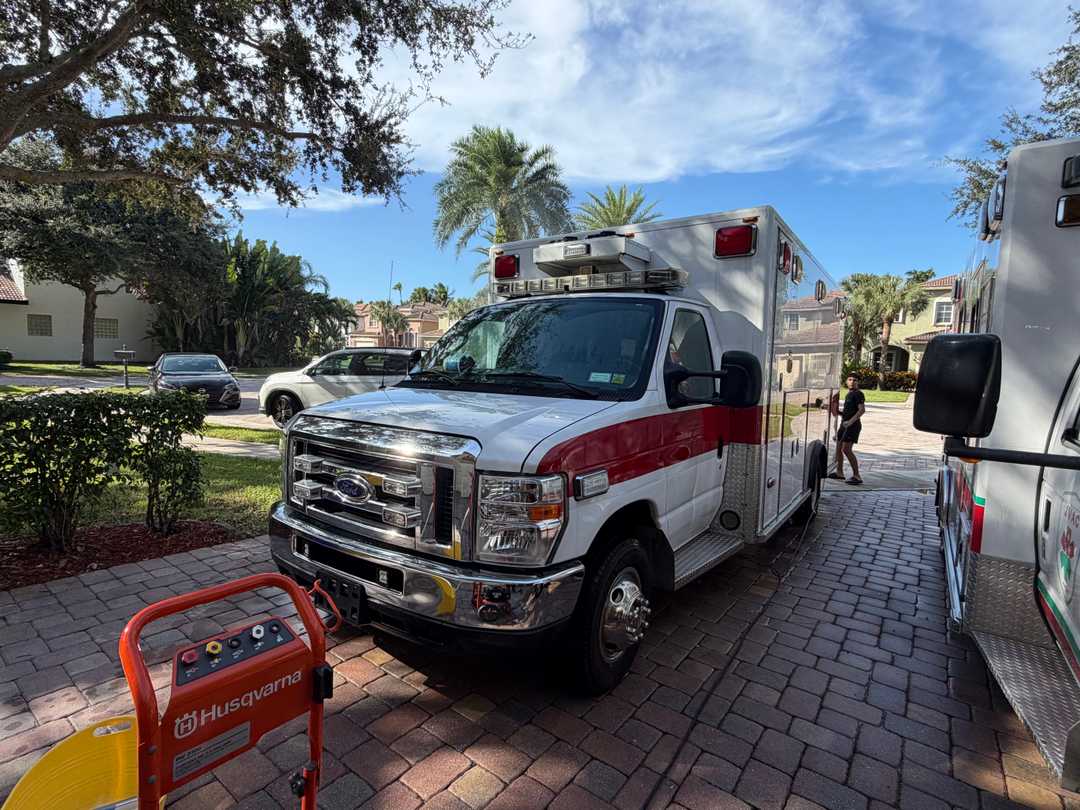 2016 PL-Custom Ford Type III Ambulance