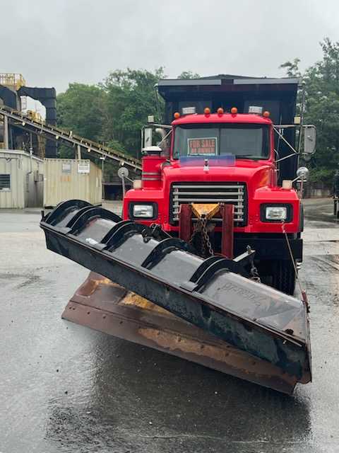 1996 Mack RD 688 SX Dump Truck — photo 2