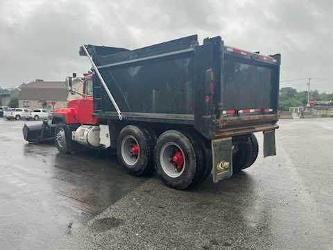 1996 Mack RD 688 SX Dump Truck — photo 6