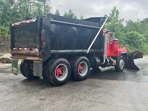 1996 Mack RD 688 SX Dump Truck — photo 8