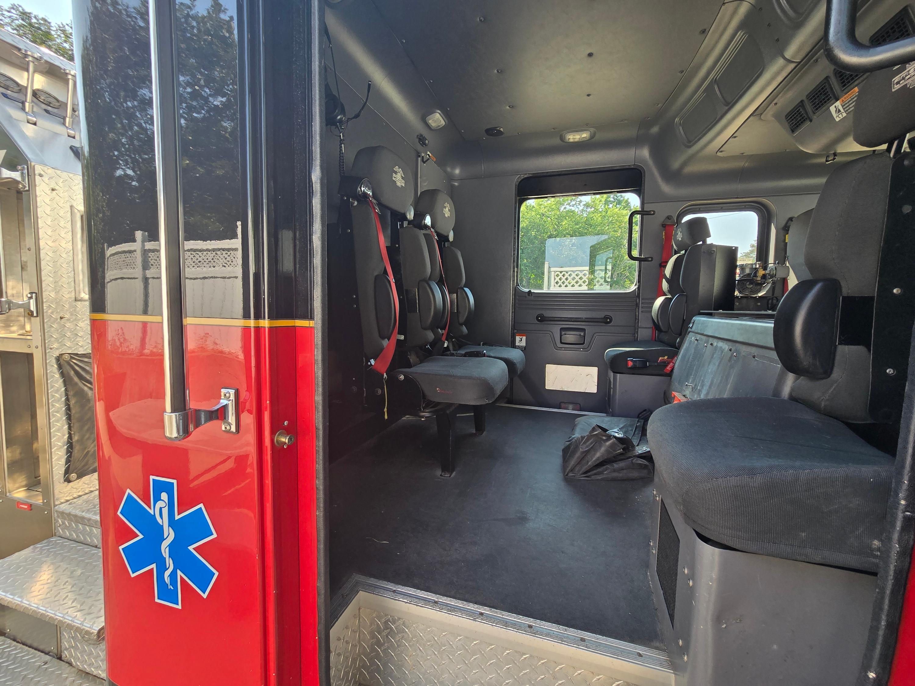 2007 American LaFrance Metropolitan Pumper - image 14